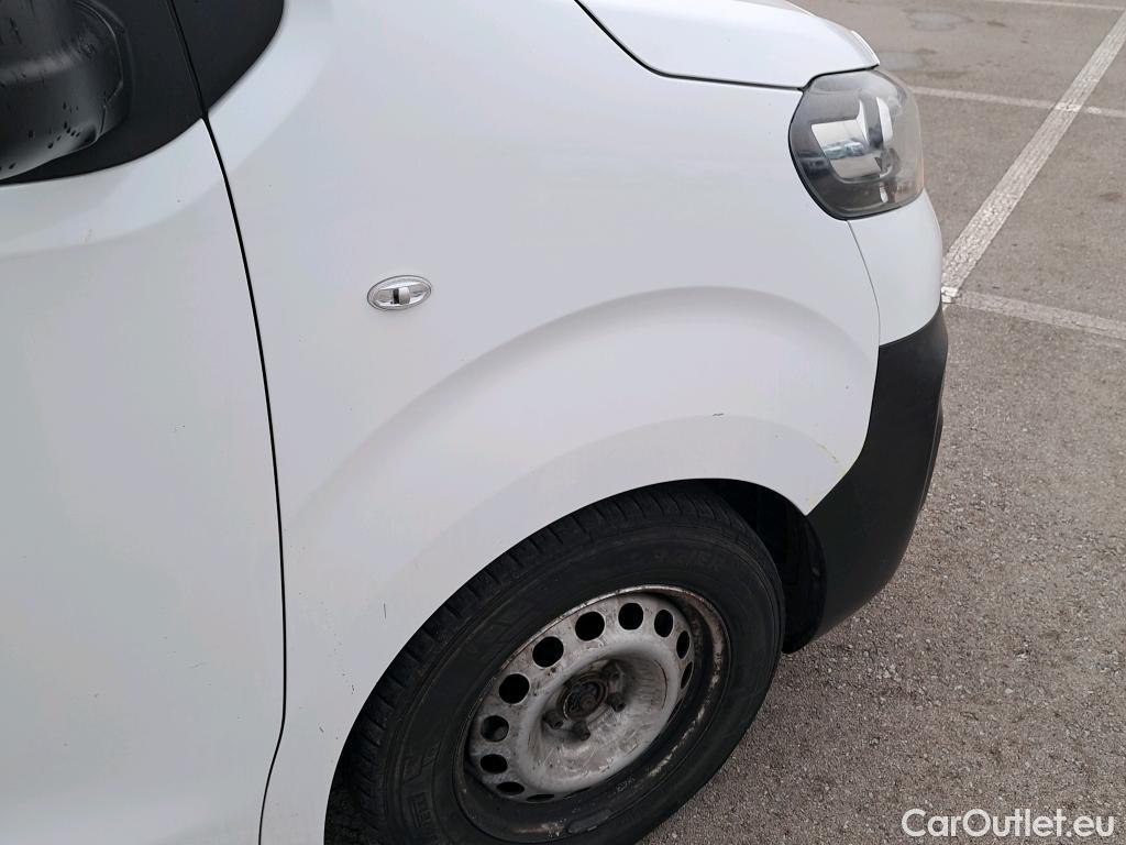  Opel  Vivaro OPEL  / 2019 / 4P / combi 1.5 Diésel 88kW (120CV) L Std Express #18