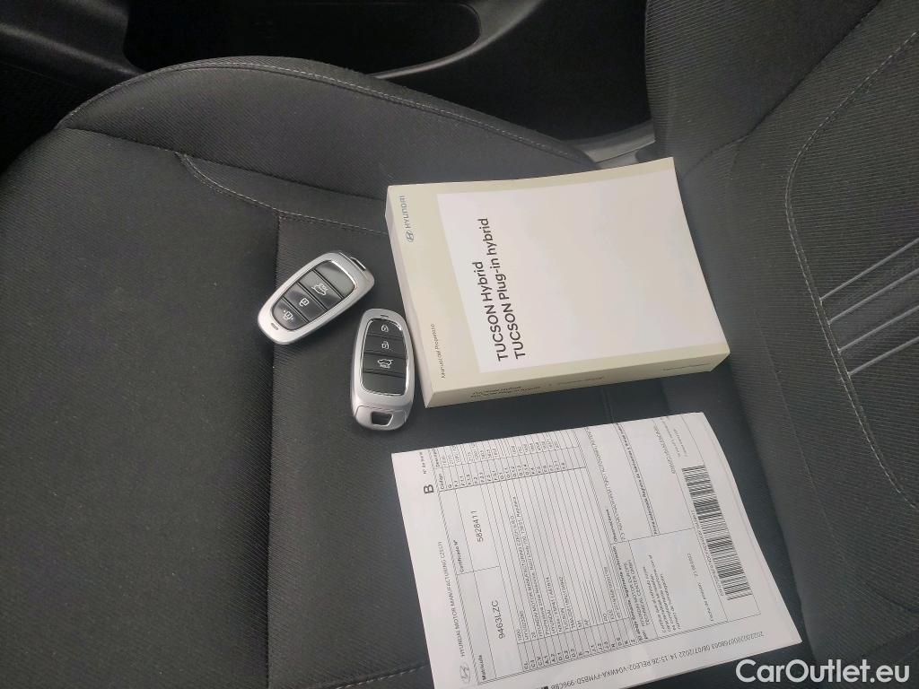  Hyundai  Tucson HYUNDAI  / 2020 / 5P / todoterreno 1.6 TGDI 169kW HEV Tecno Sky Auto #19