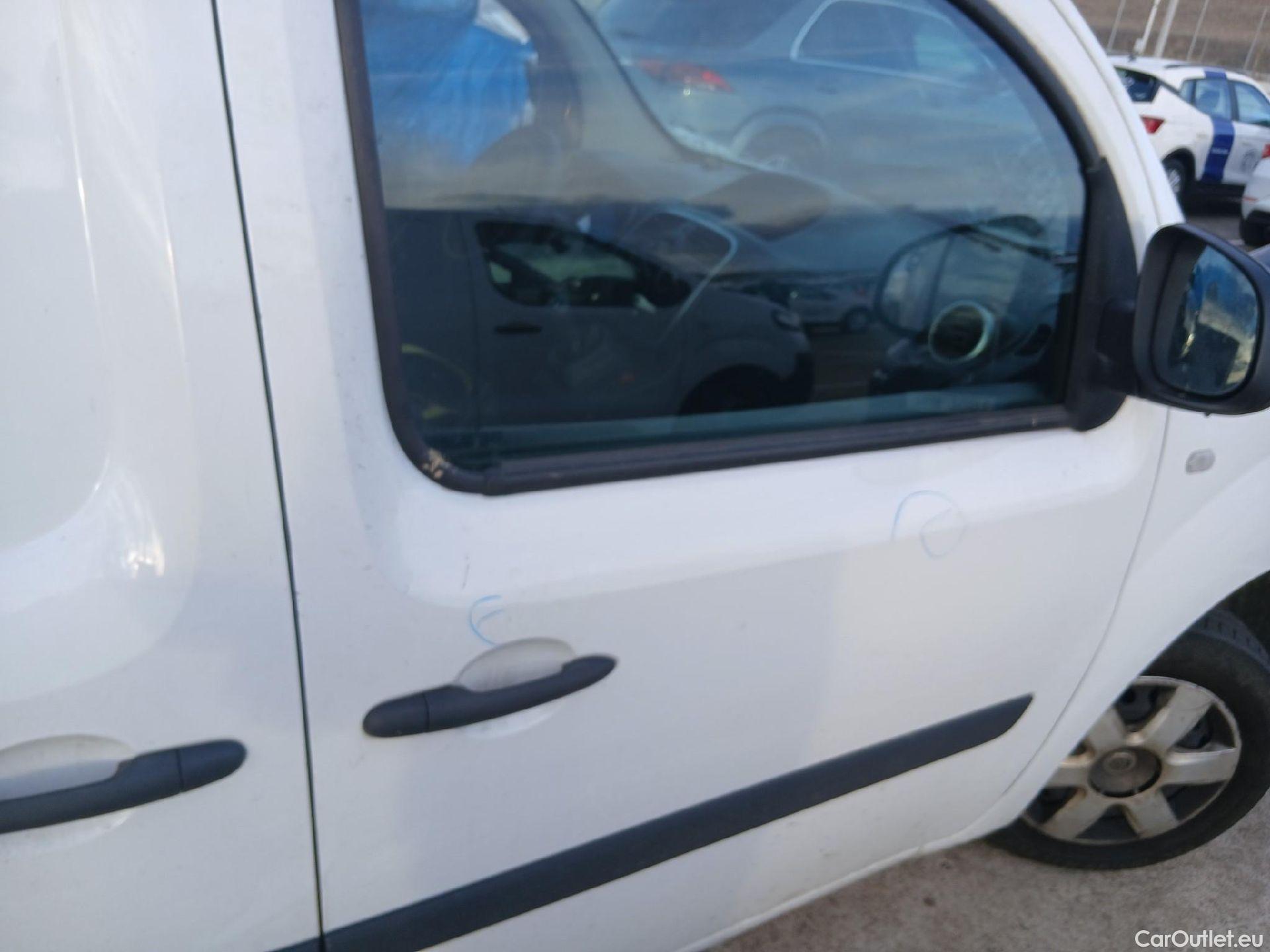  Nissan  NV200 NISSAN NV250 / 2019 / 4P / furgón 2pl 1.5dCi 70 kW (95 CV) L2H1 COMFORT #36