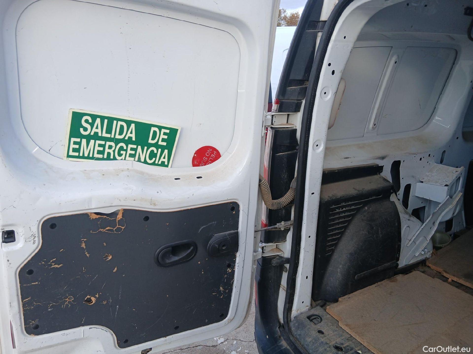  Nissan  NV200 NISSAN NV250 / 2019 / 4P / furgón 2pl 1.5dCi 70 kW (95 CV) L2H1 COMFORT #3