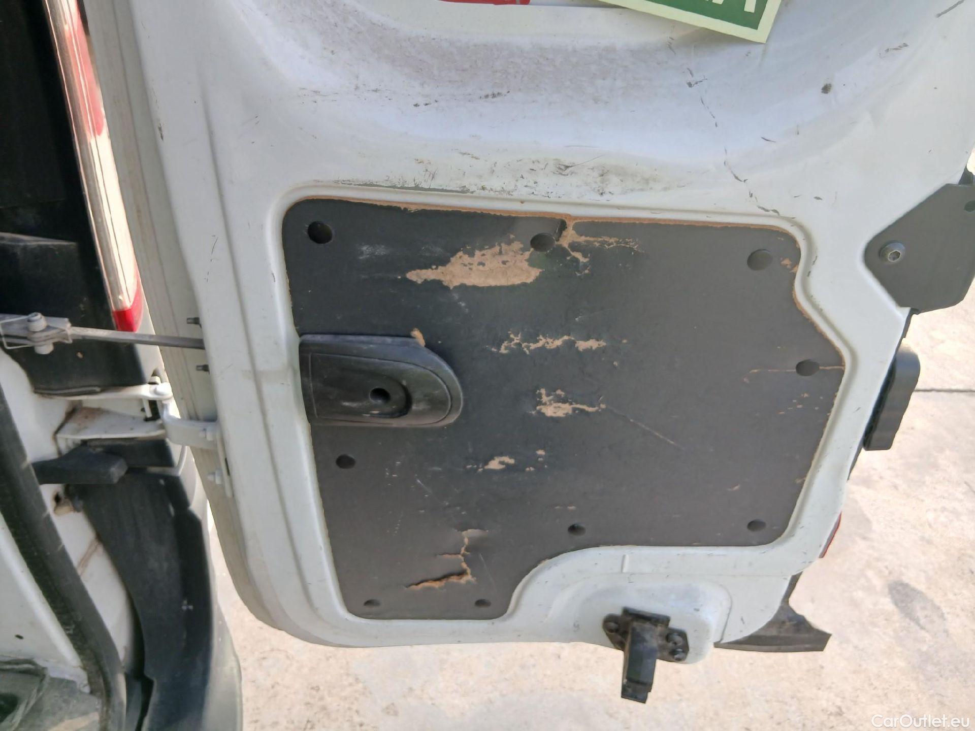  Nissan  NV200 NISSAN NV250 / 2019 / 4P / furgón 2pl 1.5dCi 70 kW (95 CV) L2H1 COMFORT #6