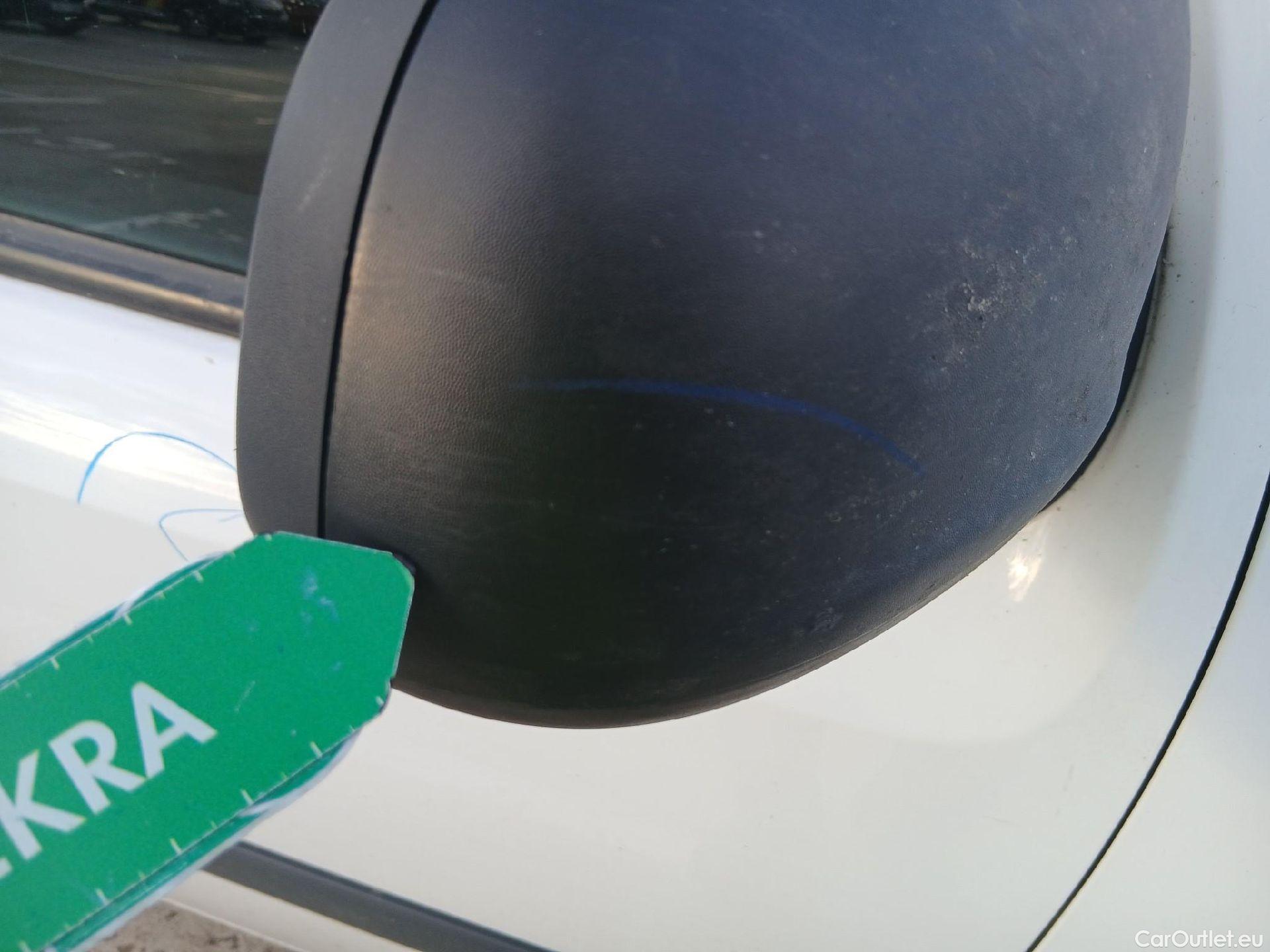  Nissan  NV200 NISSAN NV250 / 2019 / 4P / furgón 2pl 1.5dCi 70 kW (95 CV) L2H1 COMFORT #38