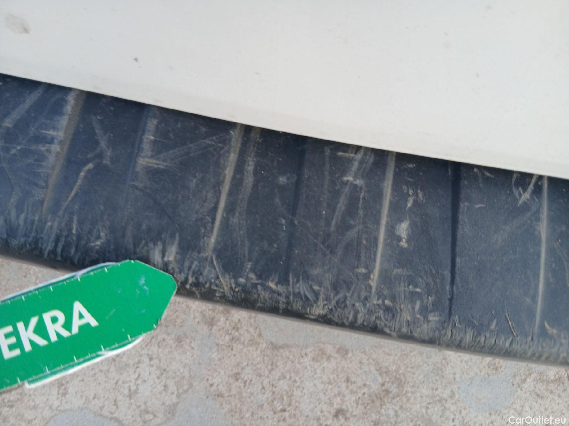  Nissan  NV200 NISSAN NV250 / 2019 / 4P / furgón 2pl 1.5dCi 70 kW (95 CV) L2H1 COMFORT #30