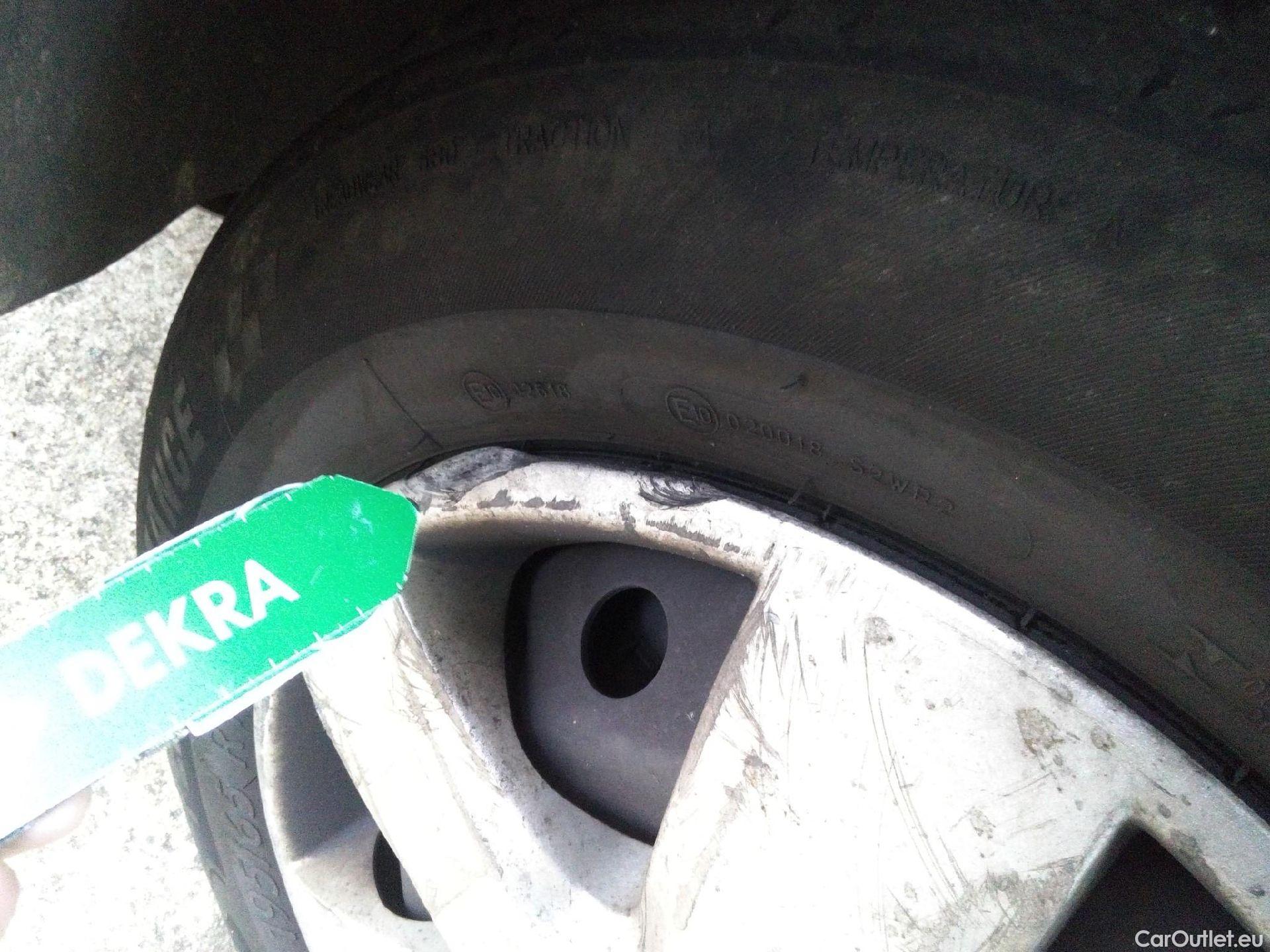  Nissan  NV200 NISSAN NV250 / 2019 / 4P / furgón 2pl 1.5dCi 70 kW (95 CV) L2H1 COMFORT #43