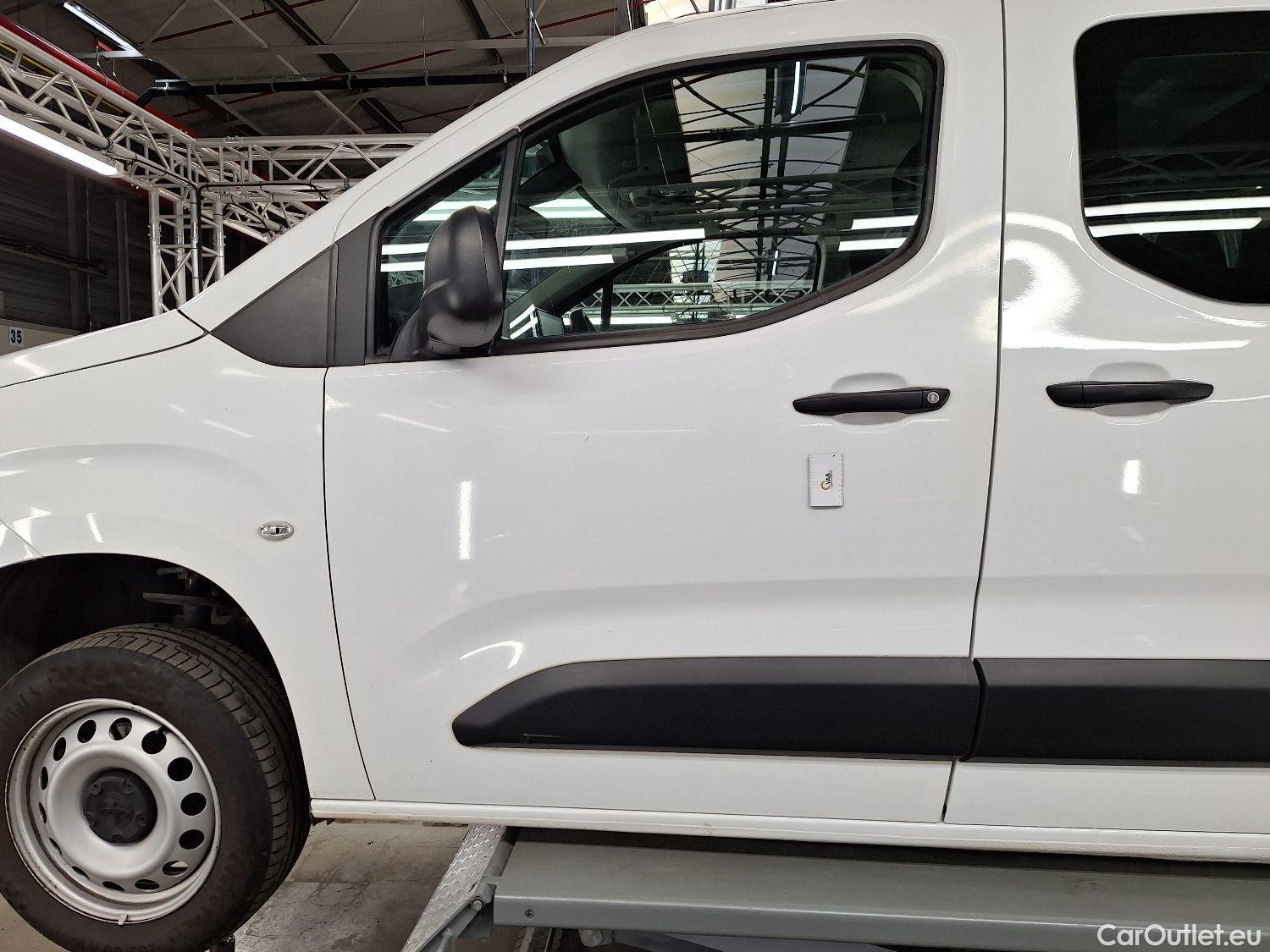  Peugeot  Partner Peugeot, _ '18, Peugeot  1.5 BHDi L2 Heavy 75kW DC Pro 5d #9