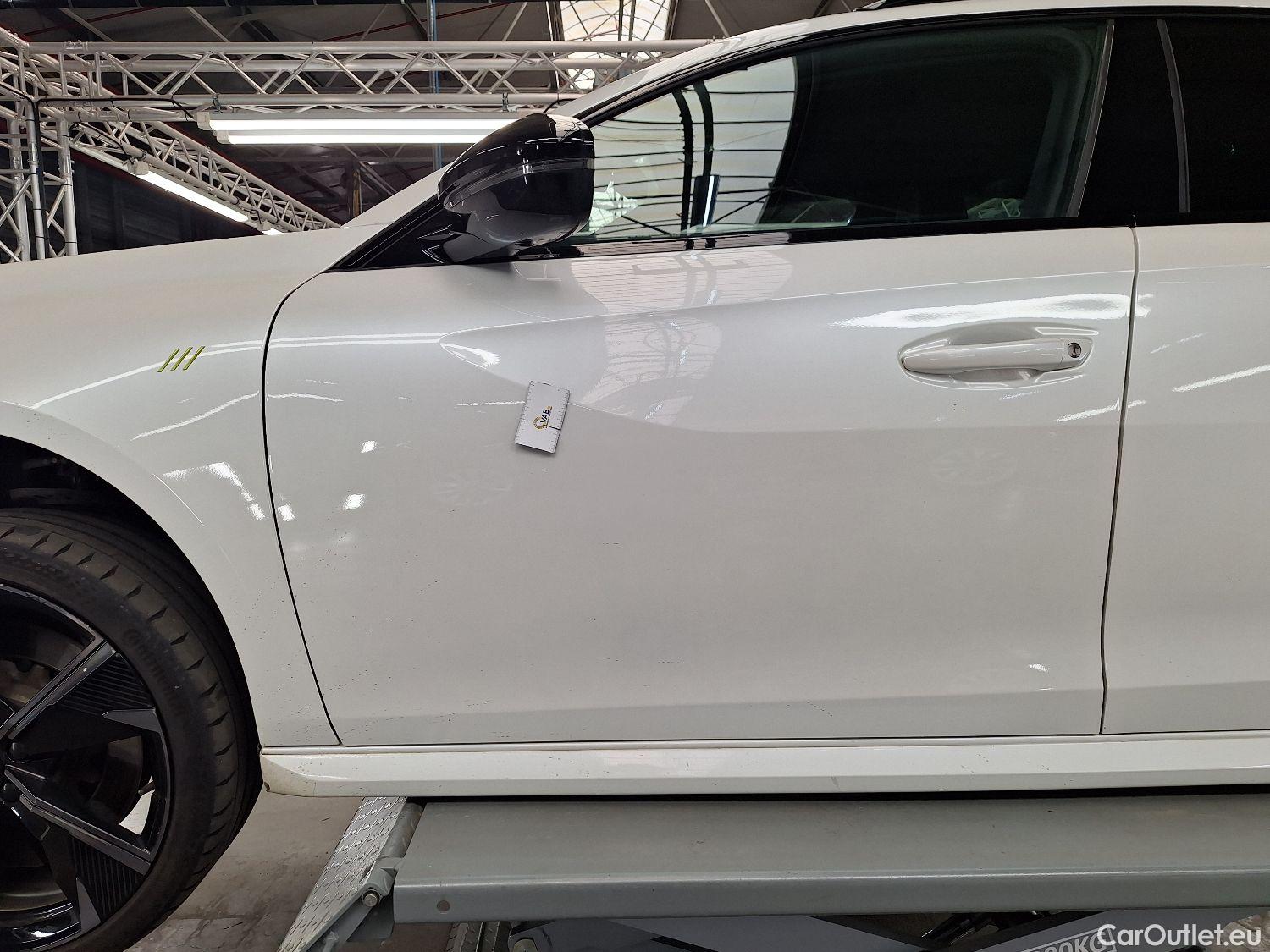  Peugeot  508 Peugeot,  SW '18 PHEV, Peugeot  SW 1.6 Hybrid 360 e-EAT8 PSE 5d #17