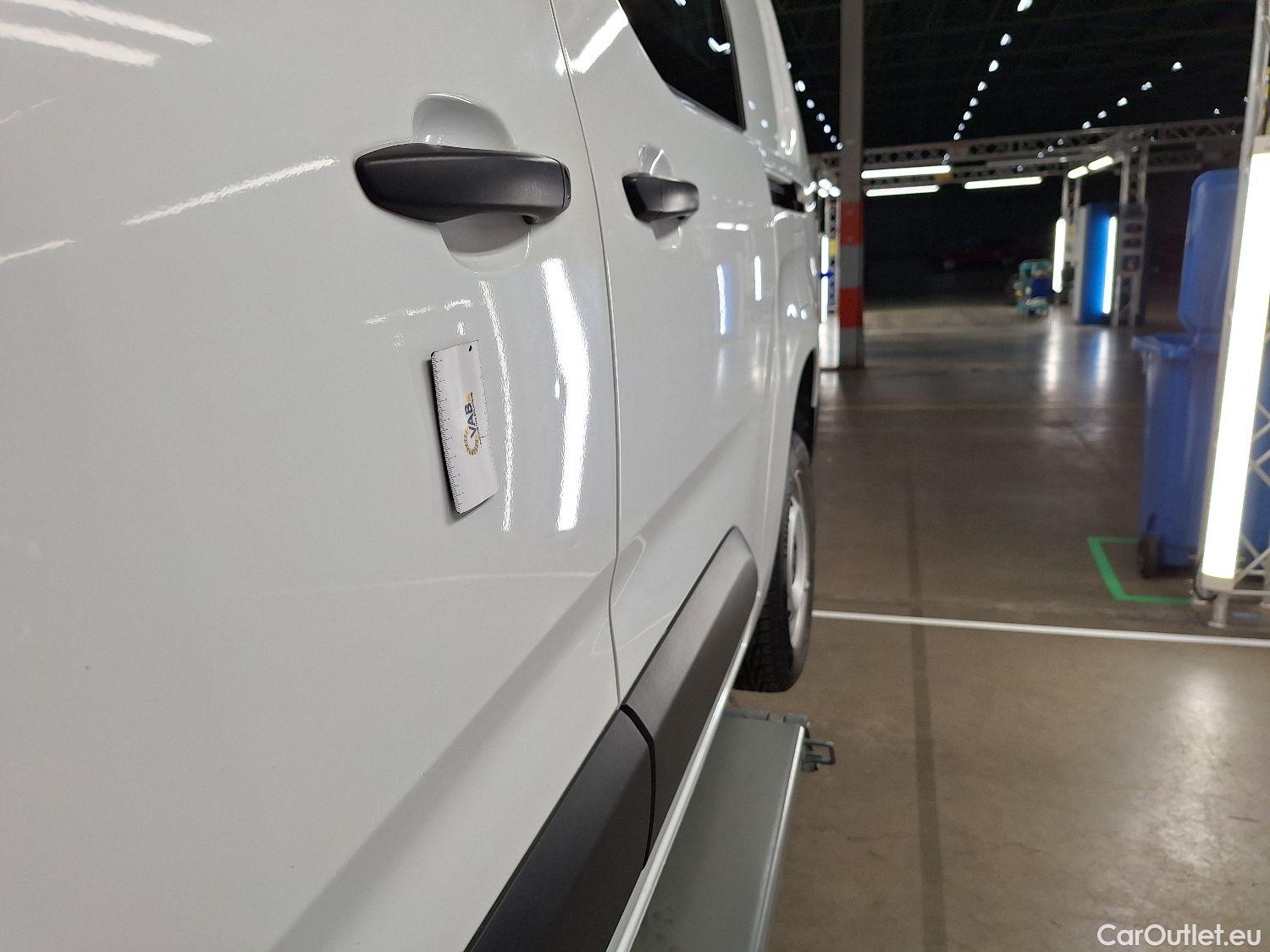  Peugeot  Partner Peugeot, _ '18, Peugeot  1.5 BHDi L2 Heavy 75kW DC Pro 5d #11