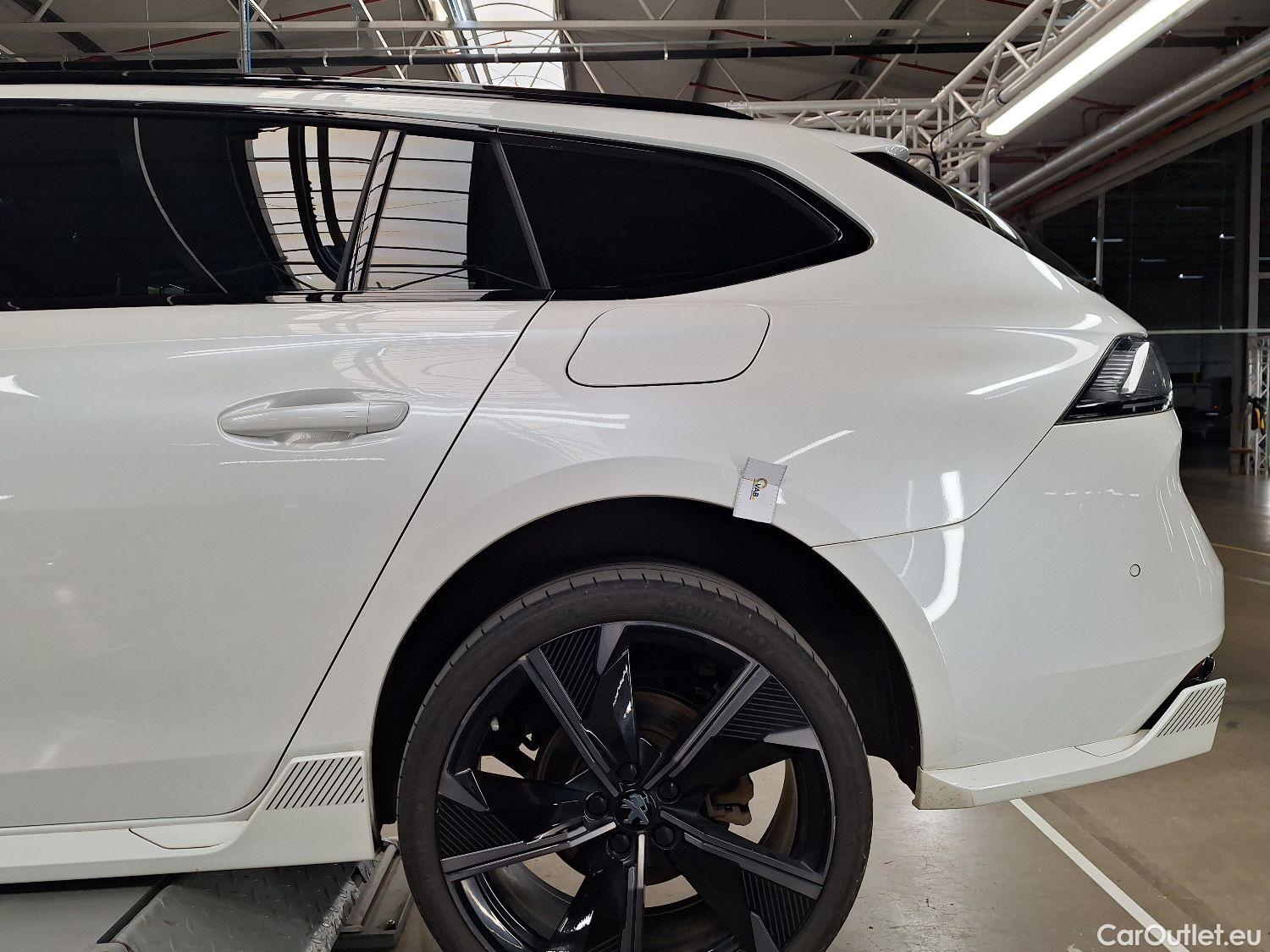  Peugeot  508 Peugeot,  SW '18 PHEV, Peugeot  SW 1.6 Hybrid 360 e-EAT8 PSE 5d #14