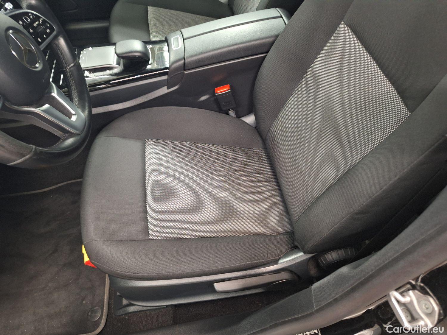  Mercedes  CLA-Klasse Mercedes, CLA-Class SB '19, Mercedes-Benz CLA Shooting Brake CLA 180 d Aut. 5d #54