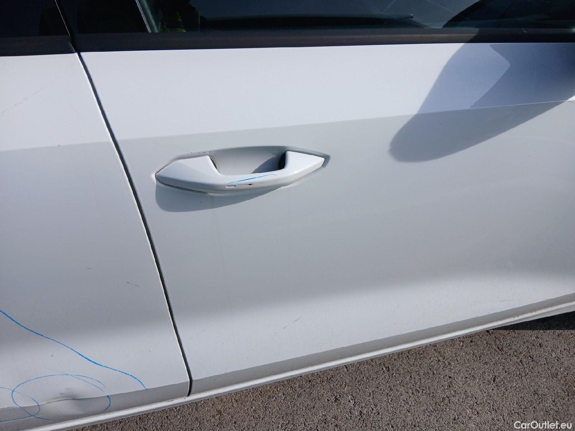  Audi  A3 AUDI  / 2020 / 5P / berlina con portón Sportback 30 TFSI 81kW (110CV) S tronic #33