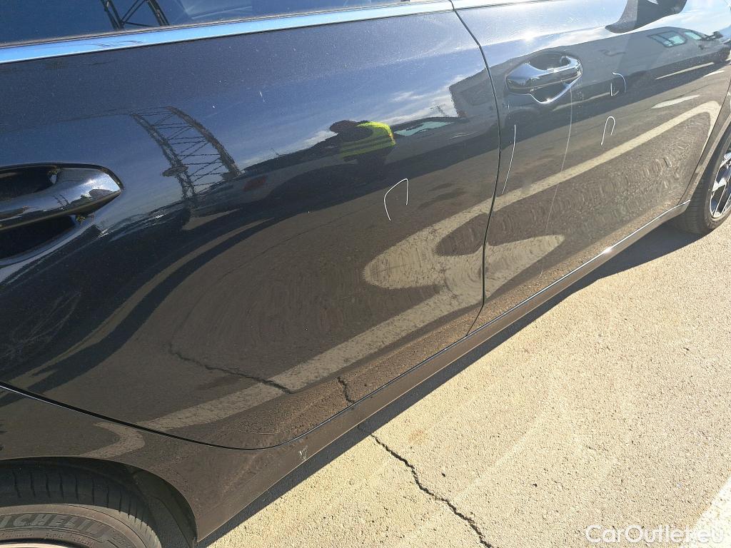  KIA  Cee'd KIA Ceed / 2021 / 5P / berlina con portón 1.0 T-GDi 74kW (100CV) Style Edition #8