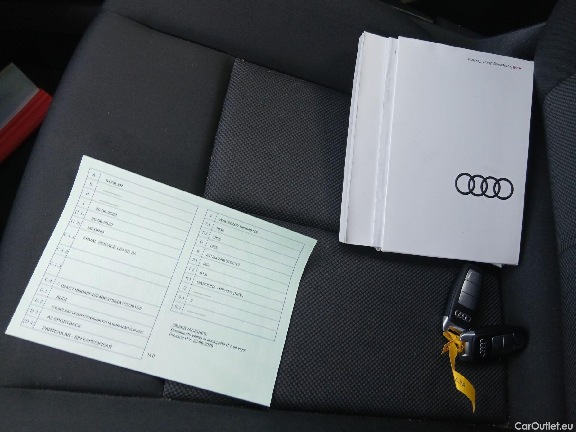  Audi  A3 AUDI  / 2020 / 5P / berlina con portón Sportback 30 TFSI 81kW (110CV) S tronic #1