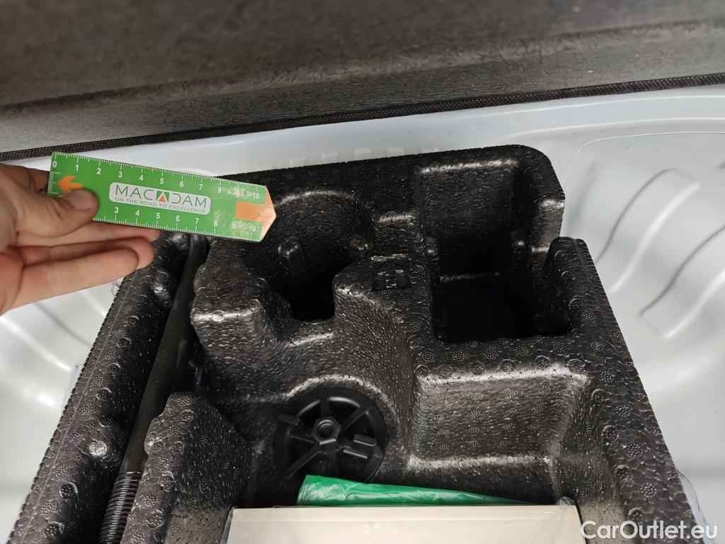  Hyundai  Konna HYUNDAI Kona / 2020 / 5P / todoterreno 1.6 GDI HEV Maxx DCT #6