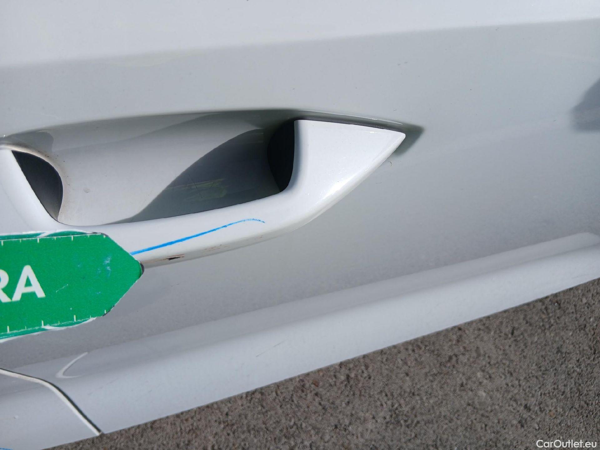  Audi  A3 AUDI  / 2020 / 5P / berlina con portón Sportback 30 TFSI 81kW (110CV) S tronic #34