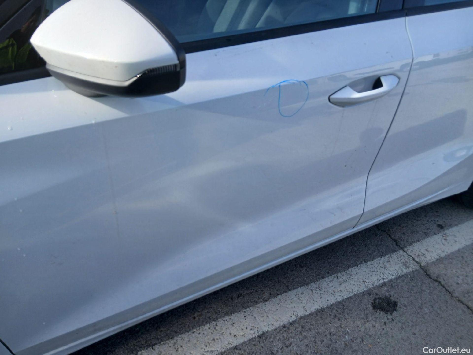  Audi  A3 AUDI  / 2020 / 5P / berlina con portón Sportback 30 TFSI 81kW (110CV) S tronic #23