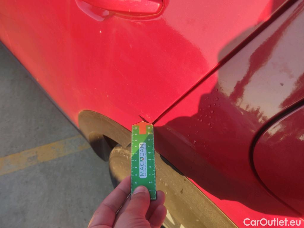  KIA  Sportage KIA  / 2022 / 5P / todoterreno 1.6 CRDi MHEV 100kW (136CV) Drive 4X2 #13