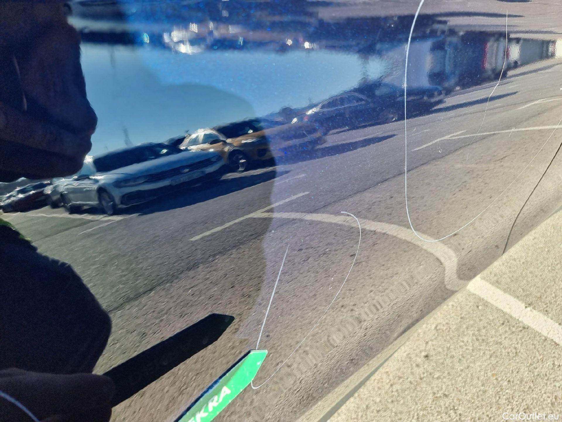  Mercedes  G-Klasee MERCEDES-BENZ Clase GLC / 2019 / 5P / todoterreno GLC 300 e 4MATIC #43