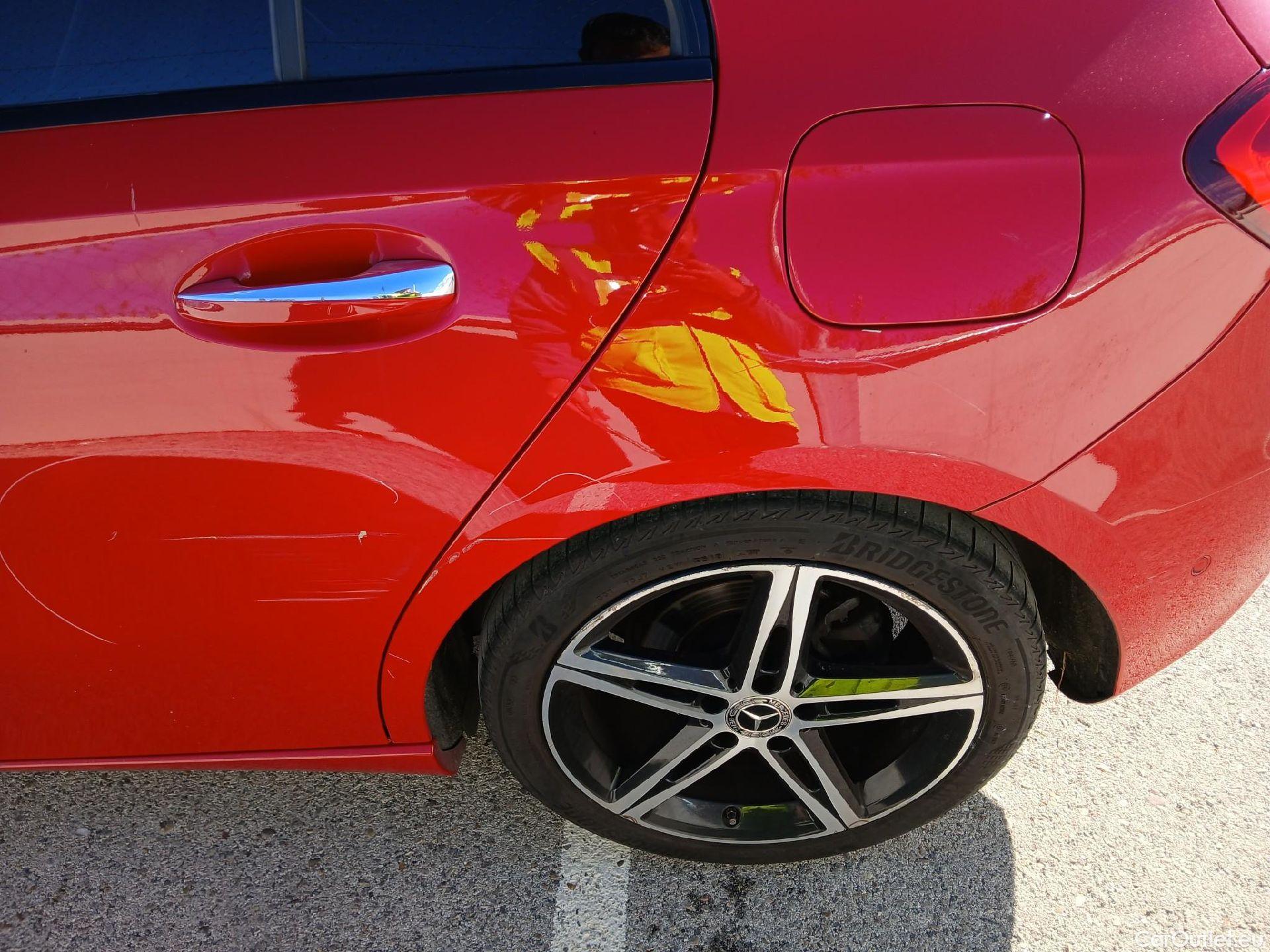  Mercedes  A-Klasse MERCEDES-BENZ Clase A / 2018 / 5P / berlina con portón A 180 d #25