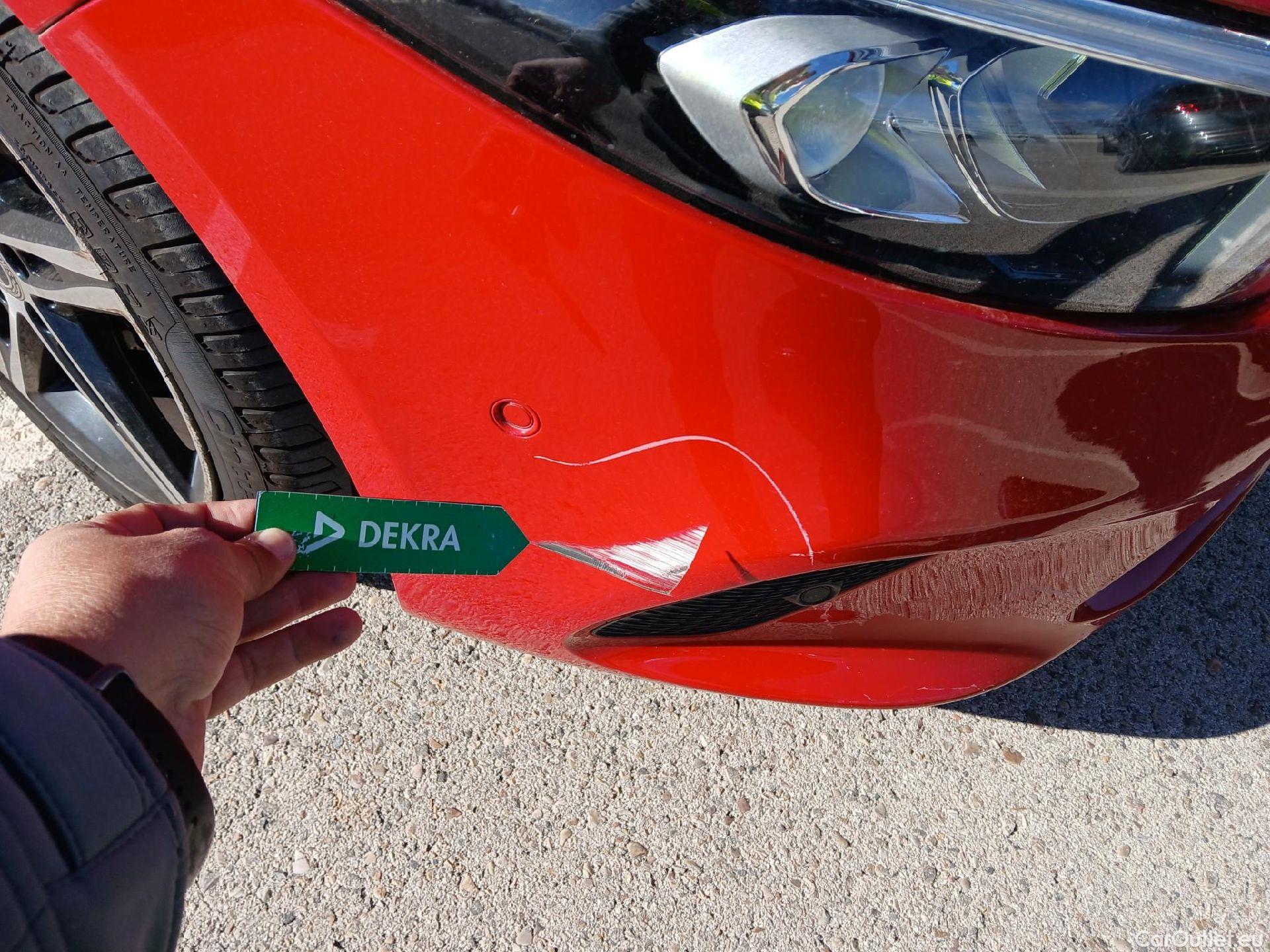  Mercedes  A-Klasse MERCEDES-BENZ Clase A / 2018 / 5P / berlina con portón A 180 d #19