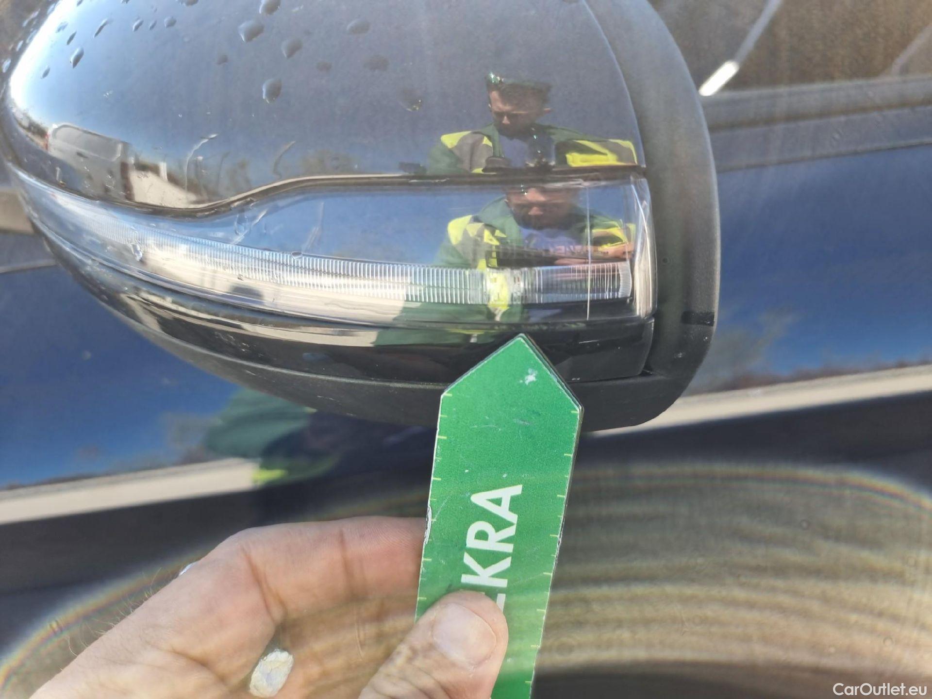  Mercedes  G-Klasee MERCEDES-BENZ Clase GLC / 2019 / 5P / todoterreno GLC 300 e 4MATIC #24