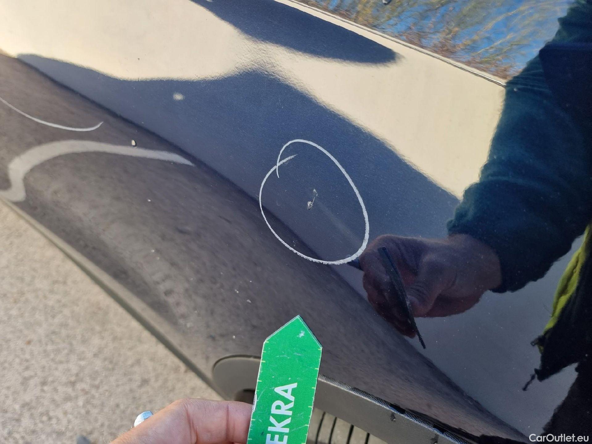  Mercedes  G-Klasee MERCEDES-BENZ Clase GLC / 2019 / 5P / todoterreno GLC 300 e 4MATIC #29