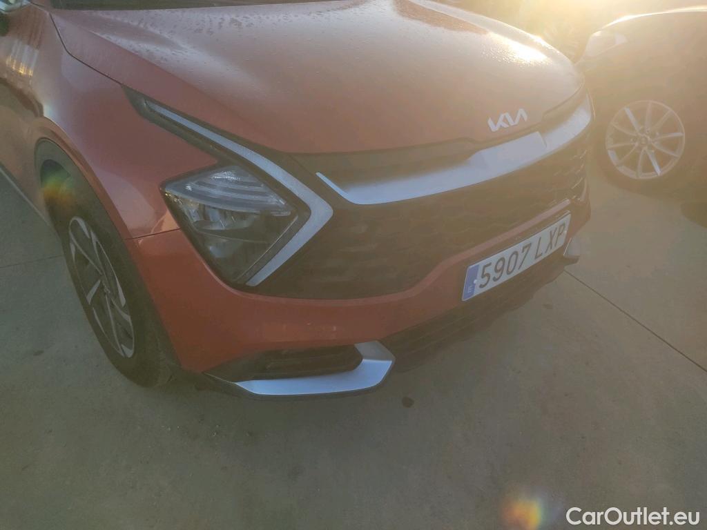  KIA  Sportage KIA  / 2022 / 5P / todoterreno 1.6 CRDi MHEV 100kW (136CV) Drive 4X2 #34