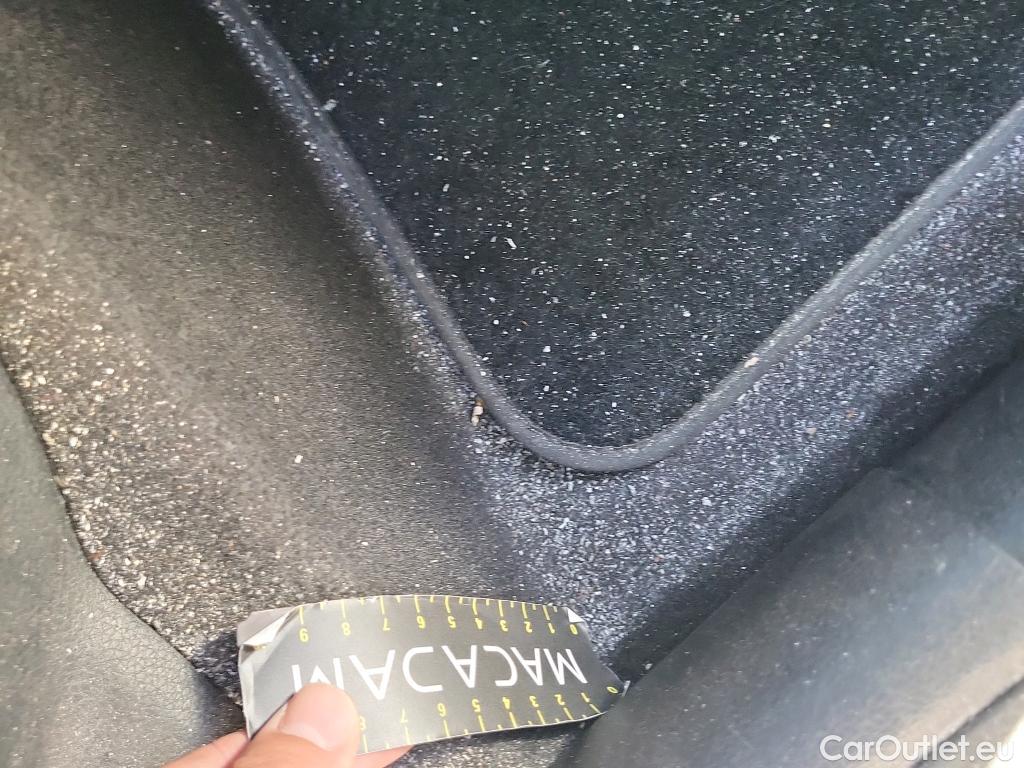  KIA  STONIC KIA  / 2017 / 5P / todoterreno 1.0 T-GDi 88kW (120CV) MHEV iMT Drive #10