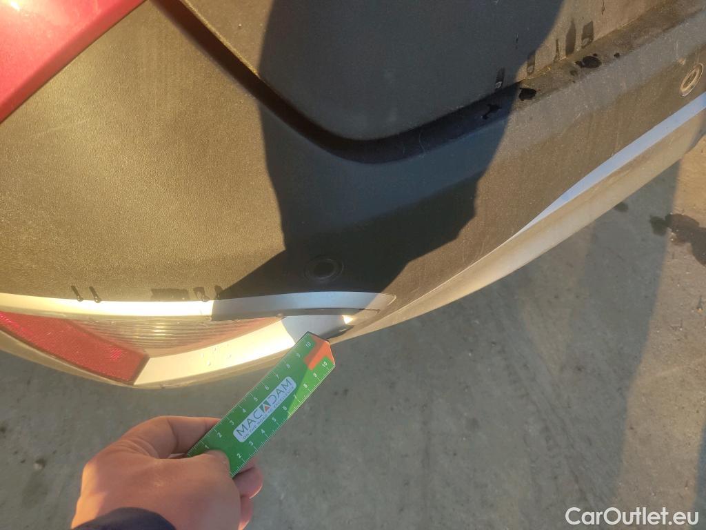  KIA  Sportage KIA  / 2022 / 5P / todoterreno 1.6 CRDi MHEV 100kW (136CV) Drive 4X2 #17