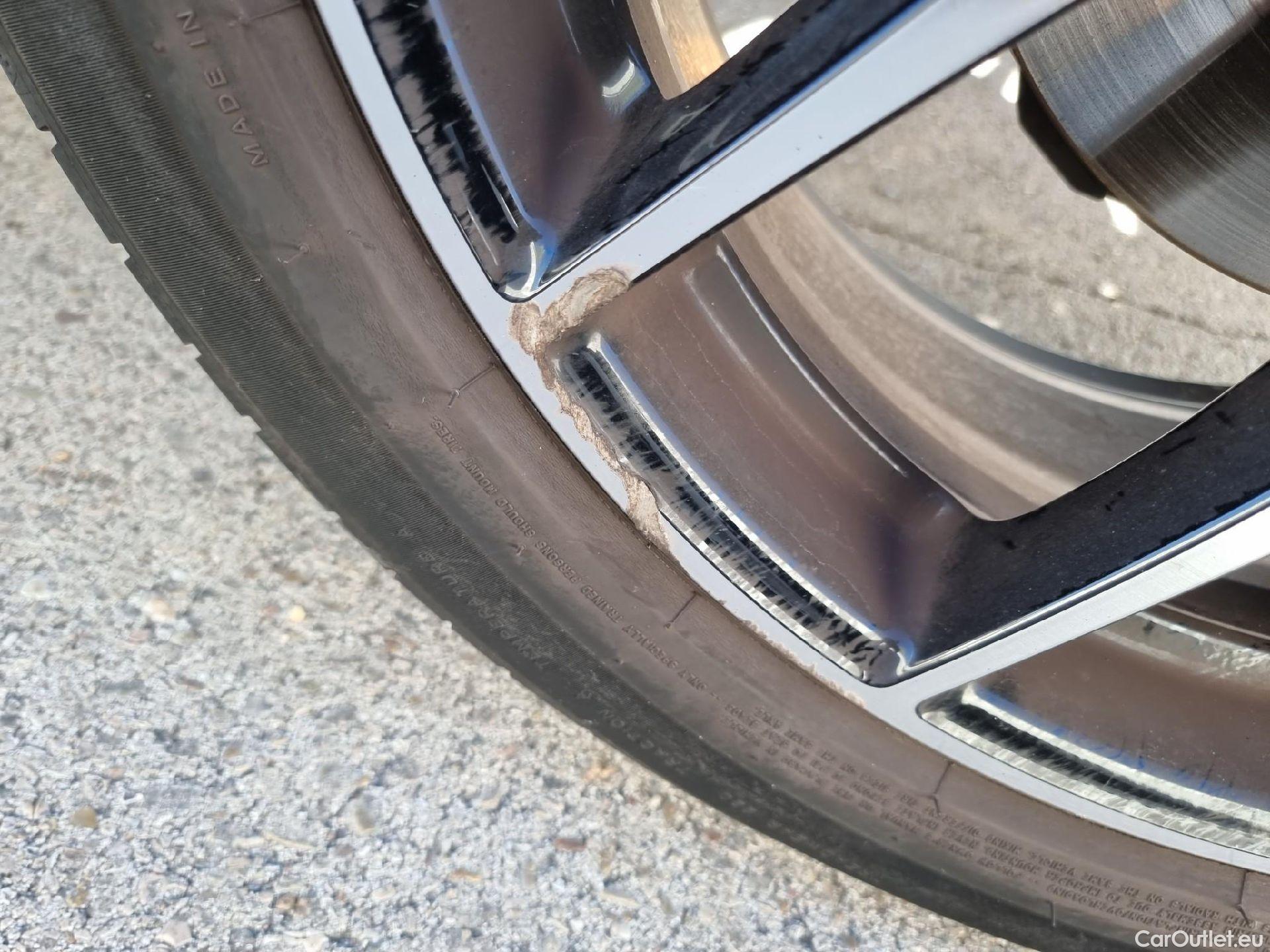  Mercedes  G-Klasee MERCEDES-BENZ Clase GLC / 2019 / 5P / todoterreno GLC 300 e 4MATIC #30