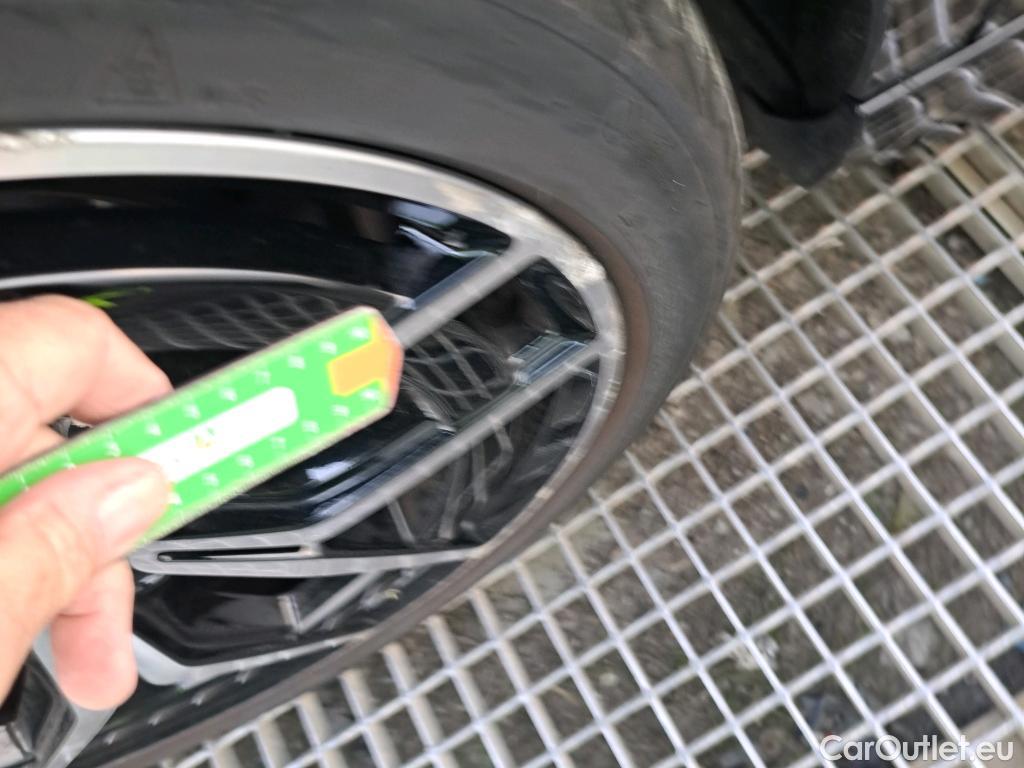  Mercedes  C-Klasse MERCEDES-BENZ Clase C / 2021 / 5P / familiar C 300 d Estate #14