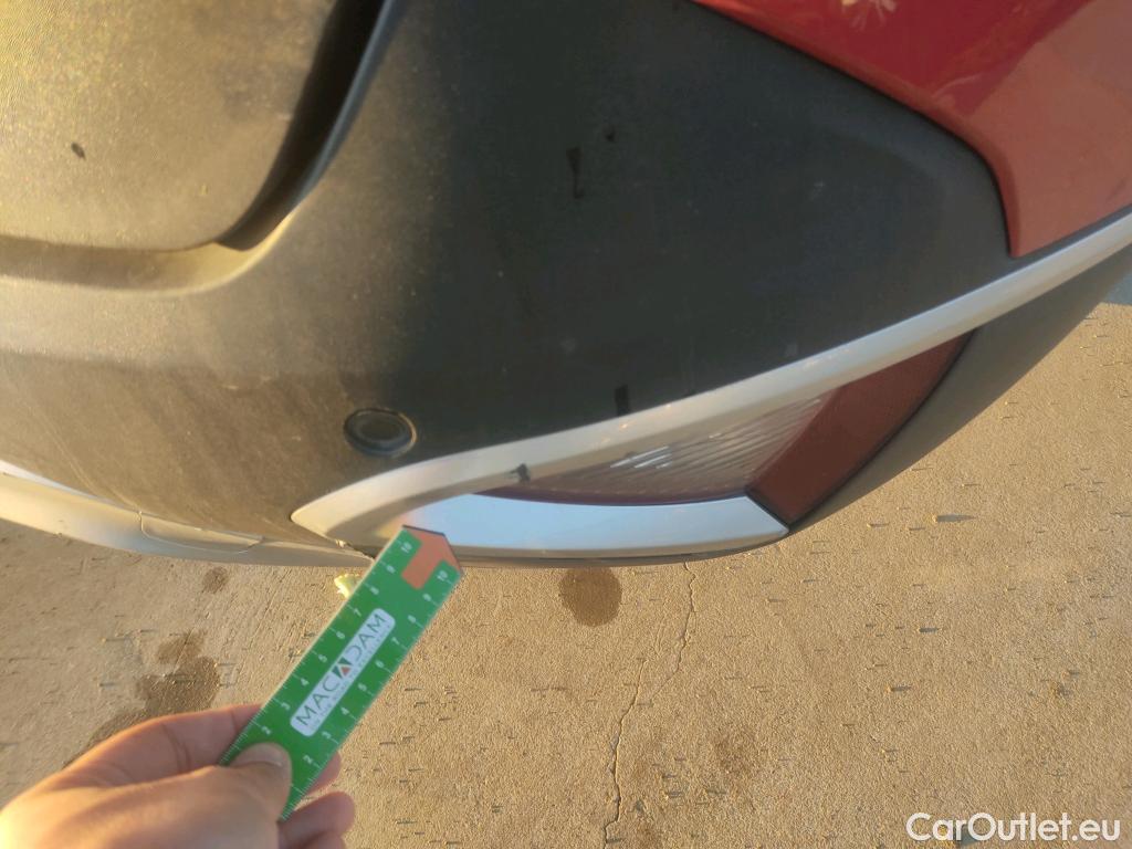  KIA  Sportage KIA  / 2022 / 5P / todoterreno 1.6 CRDi MHEV 100kW (136CV) Drive 4X2 #31