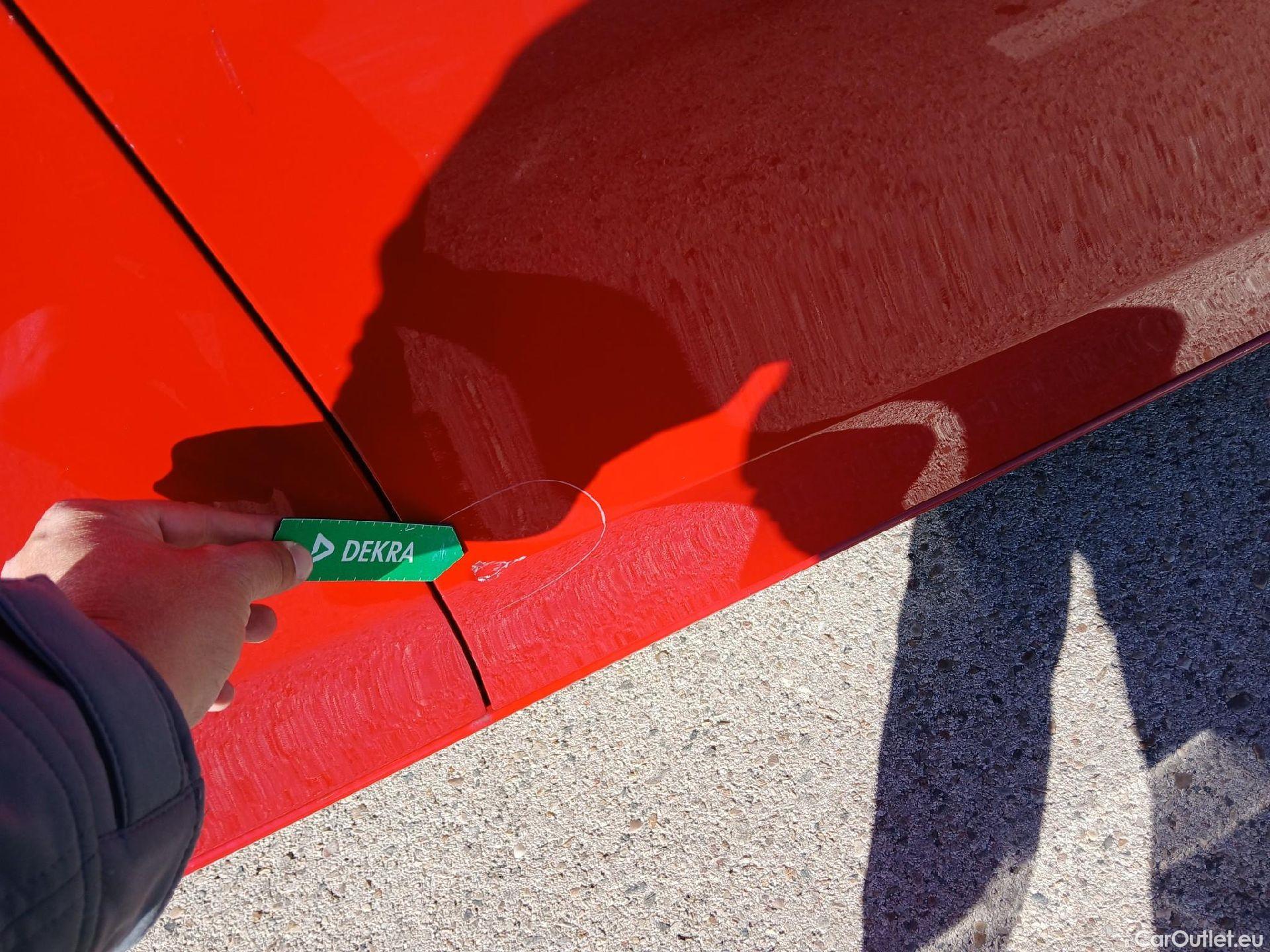  Mercedes  A-Klasse MERCEDES-BENZ Clase A / 2018 / 5P / berlina con portón A 180 d #33