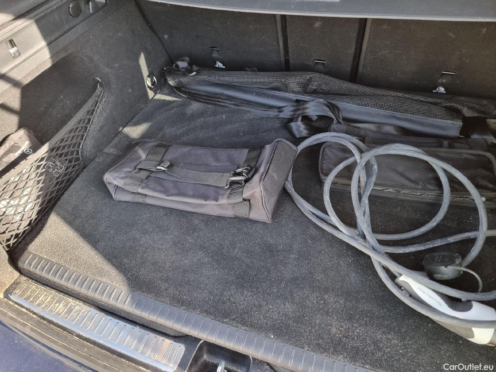  Mercedes  G-Klasee MERCEDES-BENZ Clase GLC / 2019 / 5P / todoterreno GLC 300 e 4MATIC #9