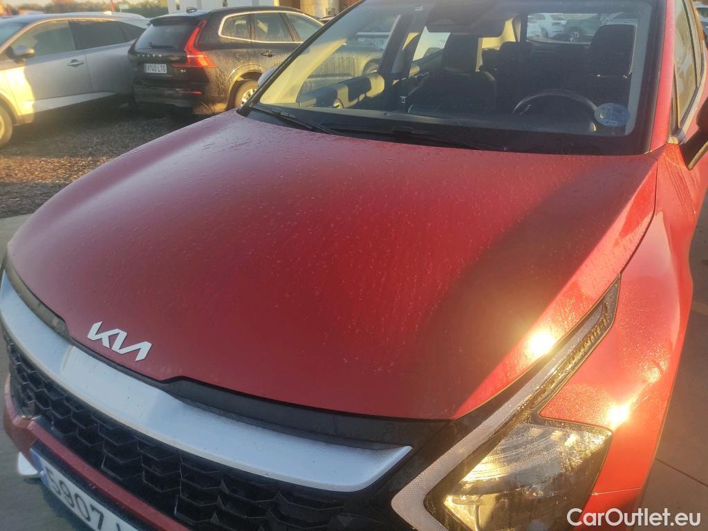  KIA  Sportage KIA  / 2022 / 5P / todoterreno 1.6 CRDi MHEV 100kW (136CV) Drive 4X2 #28