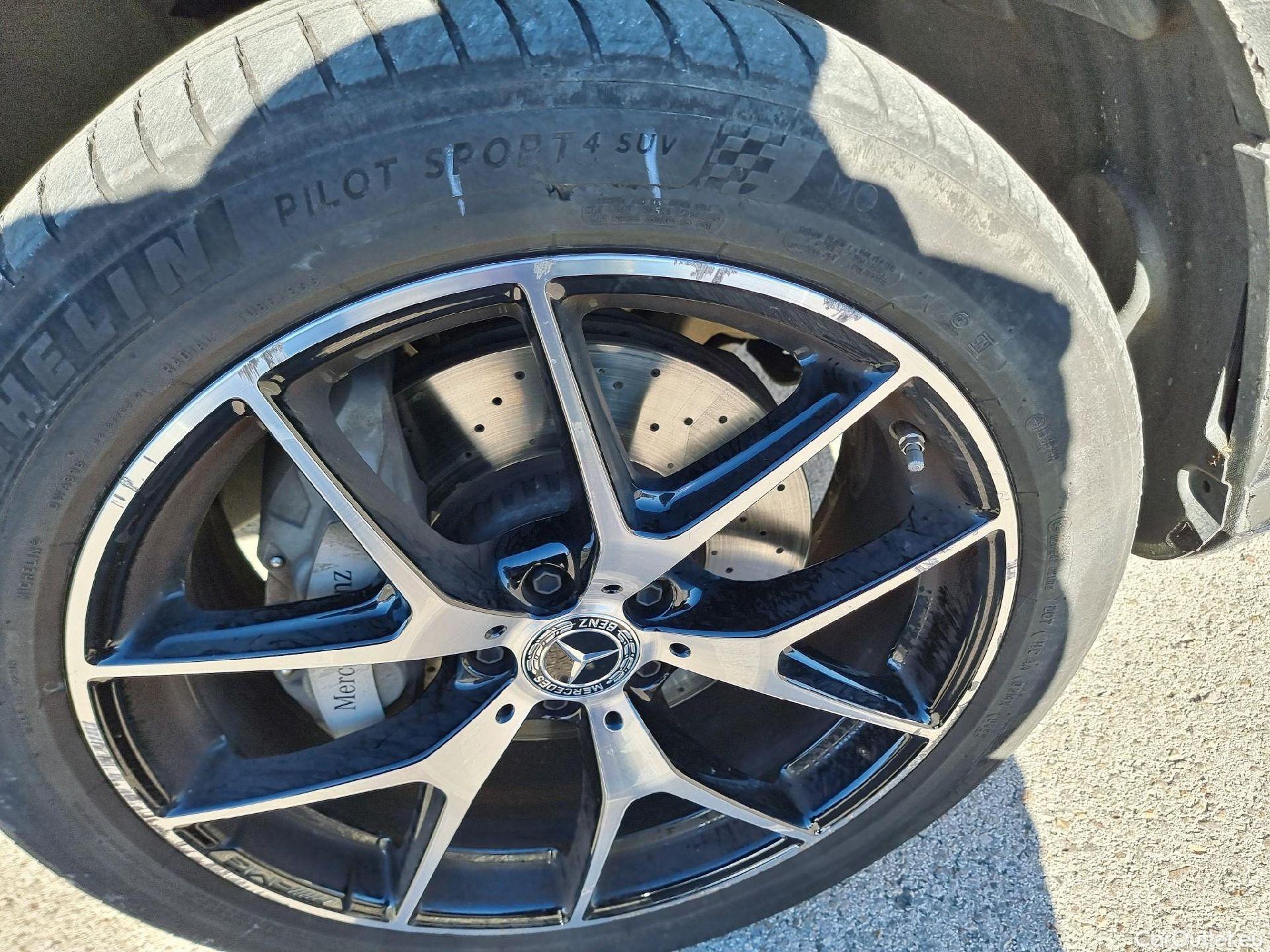  Mercedes  G-Klasee MERCEDES-BENZ Clase GLC / 2019 / 5P / todoterreno GLC 300 e 4MATIC #53