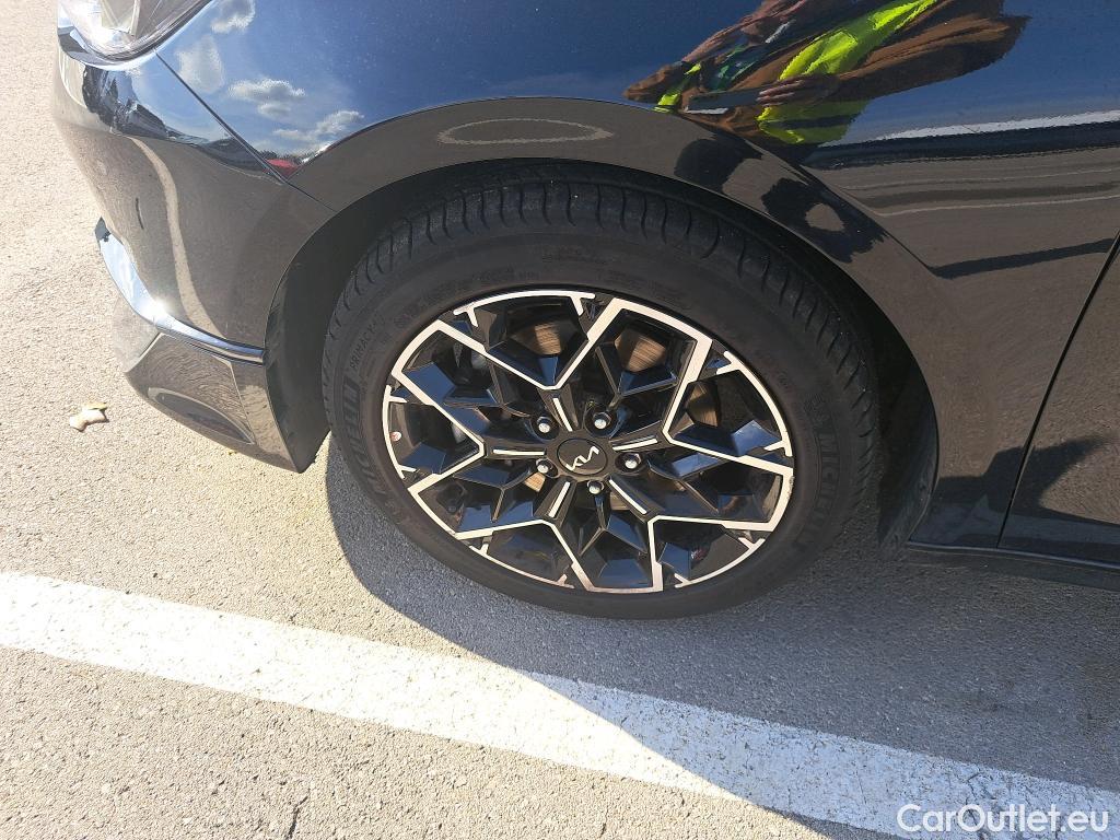  KIA  Cee'd KIA Ceed / 2021 / 5P / berlina con portón 1.0 T-GDi 74kW (100CV) Style Edition #38