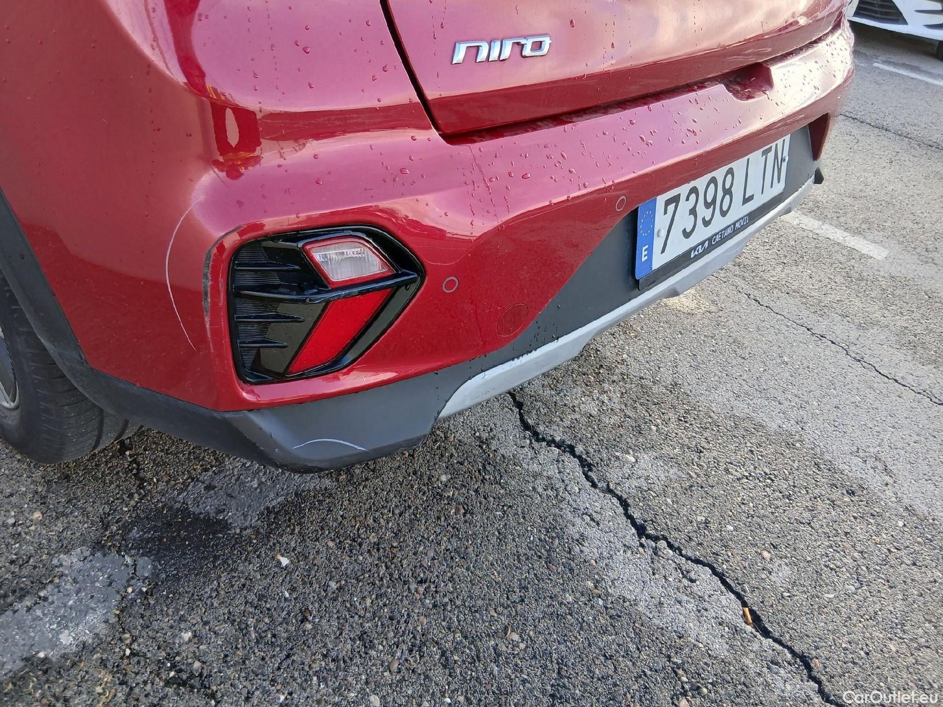  KIA  Niro KIA  / 2019 / 5P / crossover 1.6 GDi PHEV 104kW (141CV) Drive #22