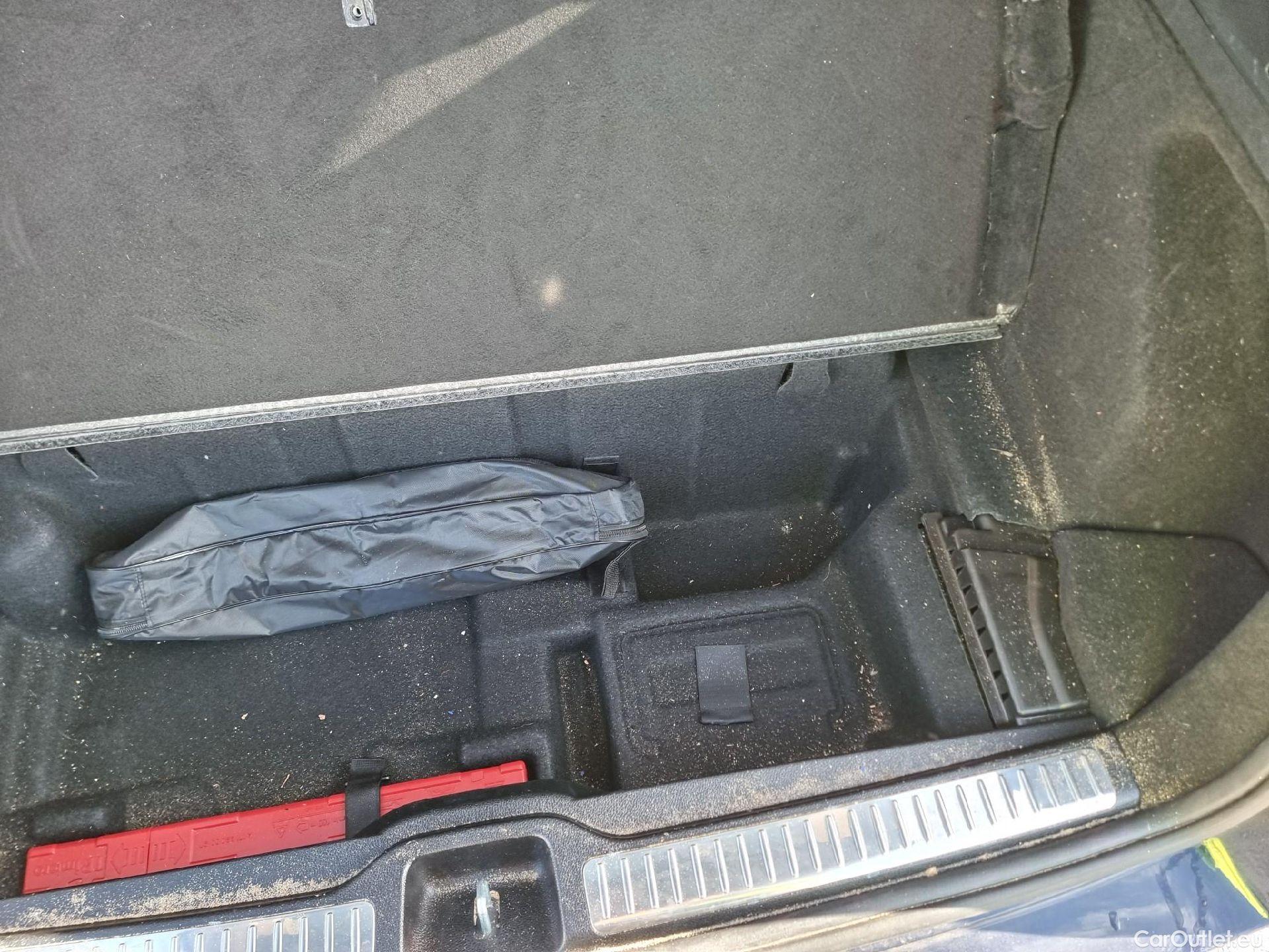  Mercedes  G-Klasee MERCEDES-BENZ Clase GLC / 2019 / 5P / todoterreno GLC 300 e 4MATIC #5