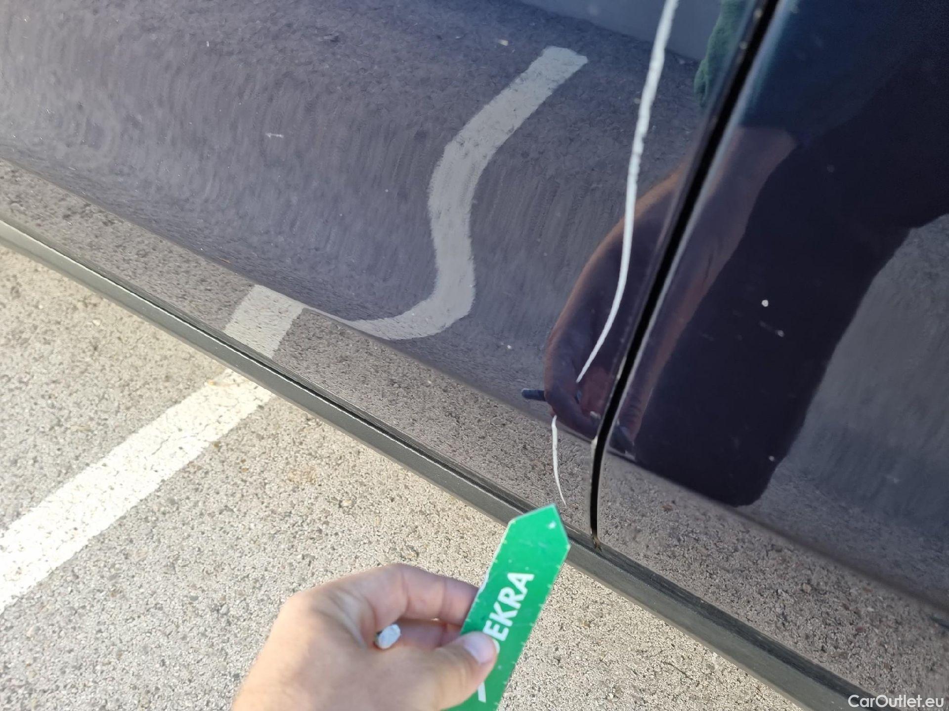  Mercedes  G-Klasee MERCEDES-BENZ Clase GLC / 2019 / 5P / todoterreno GLC 300 e 4MATIC #27