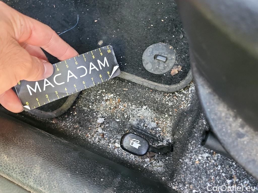  KIA  STONIC KIA  / 2017 / 5P / todoterreno 1.0 T-GDi 88kW (120CV) MHEV iMT Drive #16