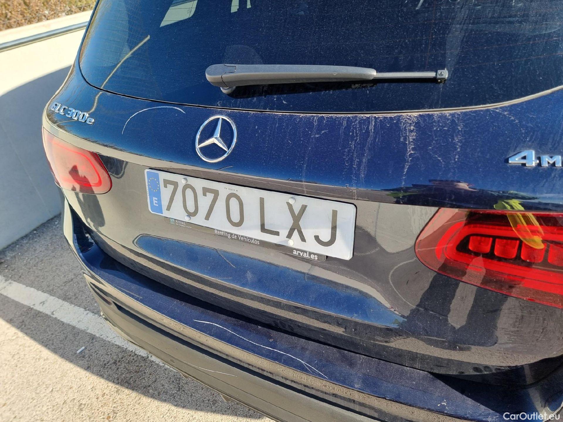  Mercedes  G-Klasee MERCEDES-BENZ Clase GLC / 2019 / 5P / todoterreno GLC 300 e 4MATIC #41