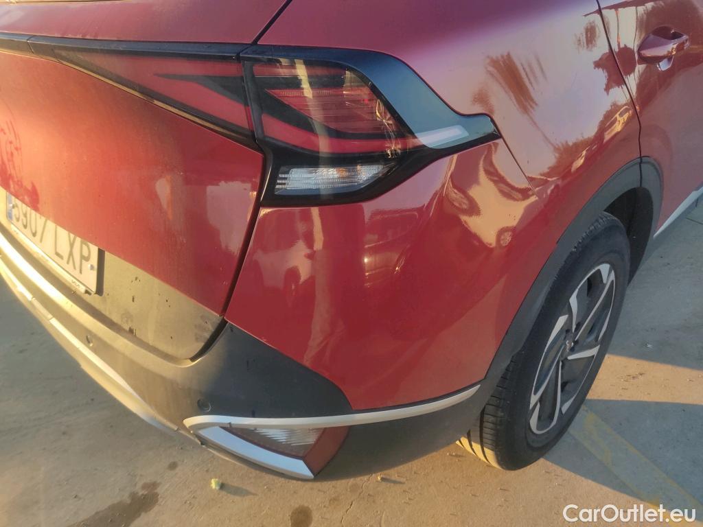  KIA  Sportage KIA  / 2022 / 5P / todoterreno 1.6 CRDi MHEV 100kW (136CV) Drive 4X2 #18