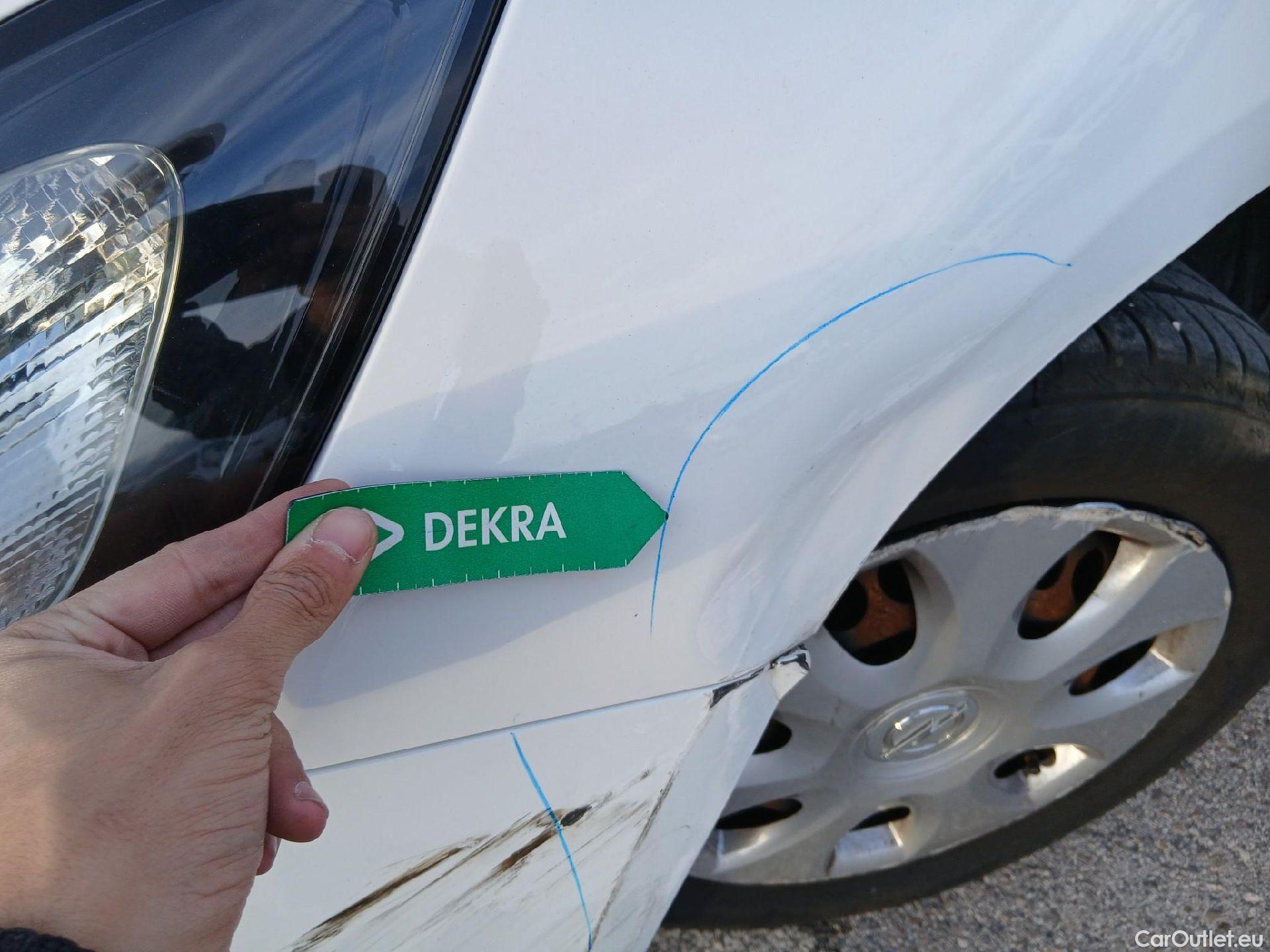  Opel  Corsa OPEL  / 2014 / 5P / berlina con portón 1.4 Expression 55kW (75CV) #8