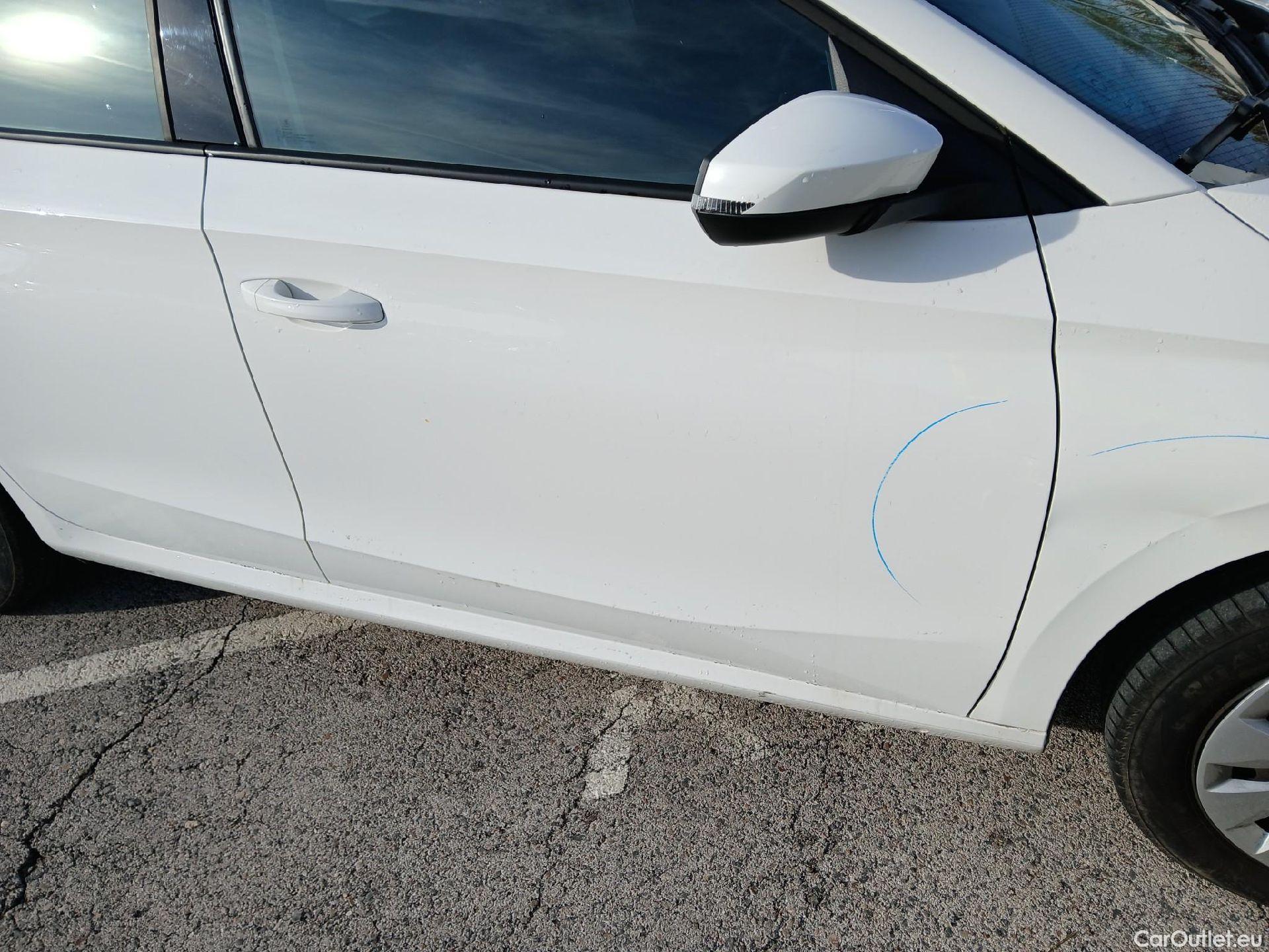  Skoda  Fabia SKODA  / 2021 / 5P / berlina con portón 1.0 MPI 59KW (80CV) Active #19