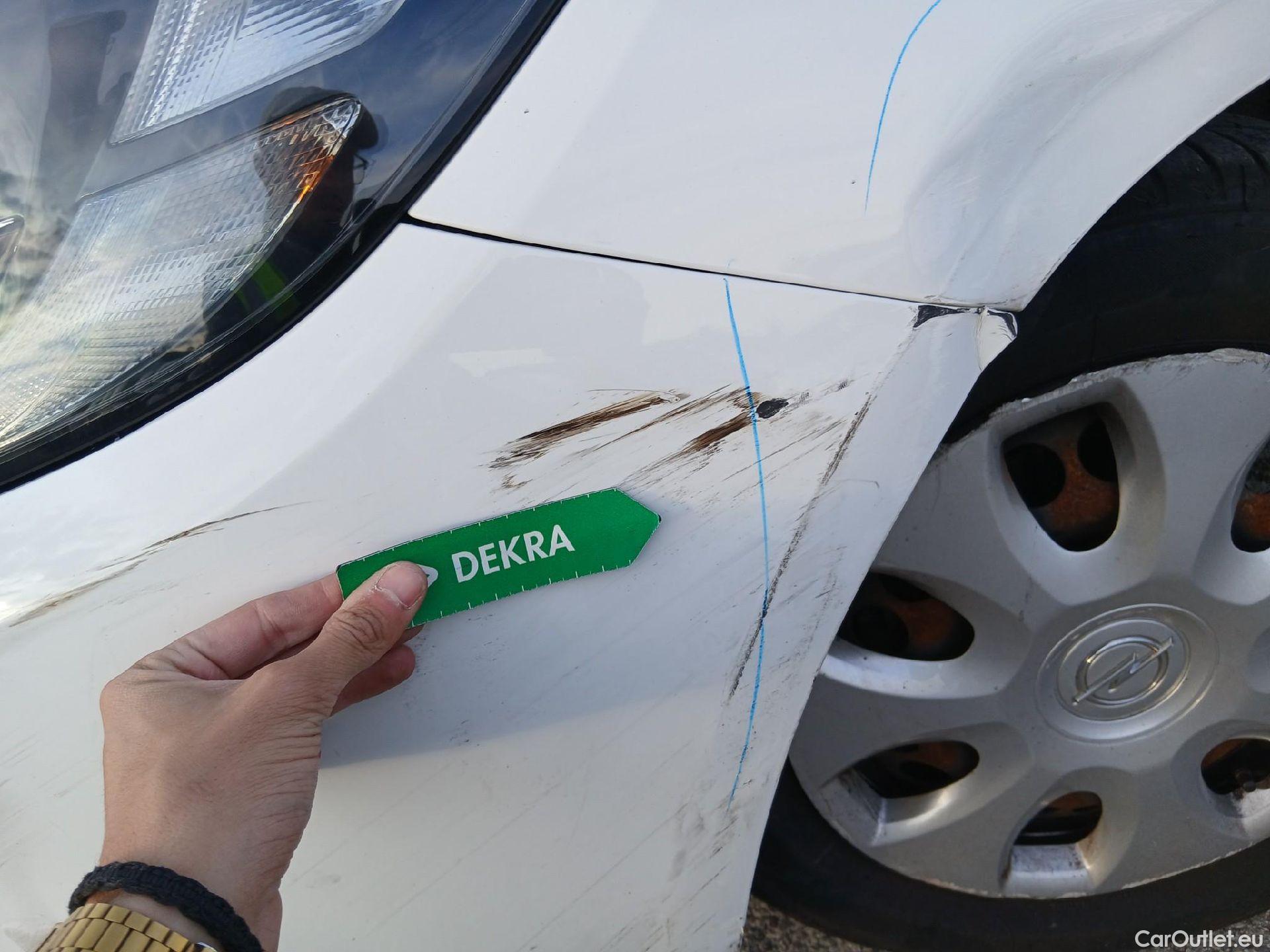  Opel  Corsa OPEL  / 2014 / 5P / berlina con portón 1.4 Expression 55kW (75CV) #5