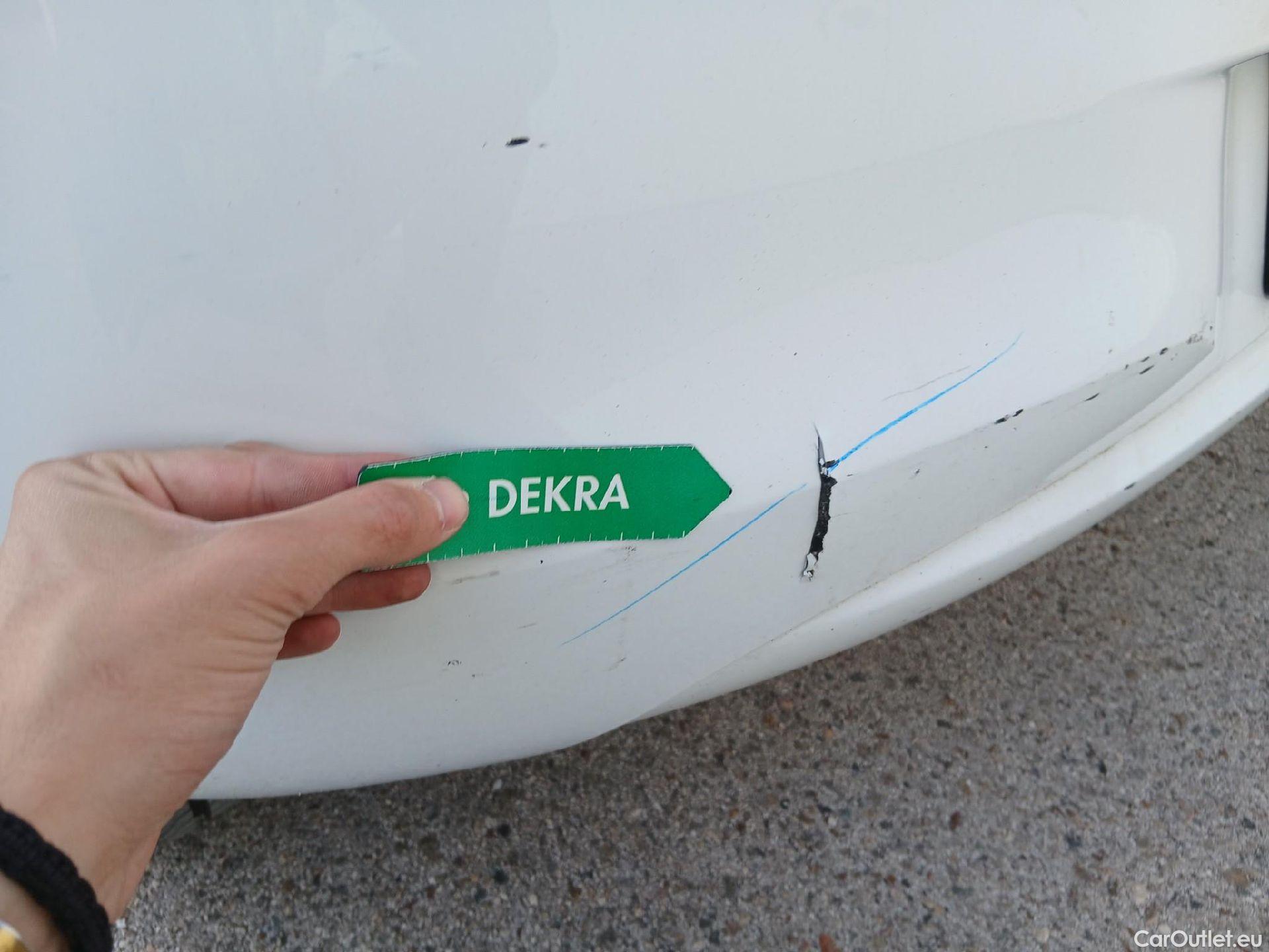  Opel  Corsa OPEL  / 2014 / 5P / berlina con portón 1.4 Expression 55kW (75CV) #19