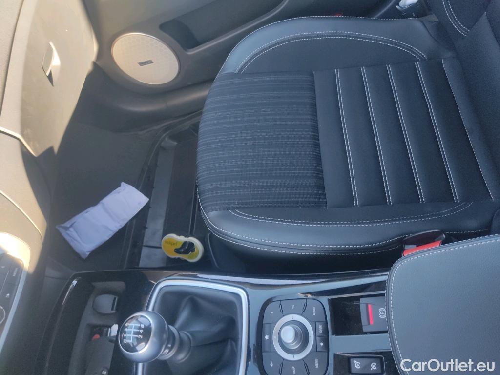  Renault  Laguna RENAULT  5p 3G berlina con portón Bose Edition 2.0 Energy dCi 130 eco2 #2