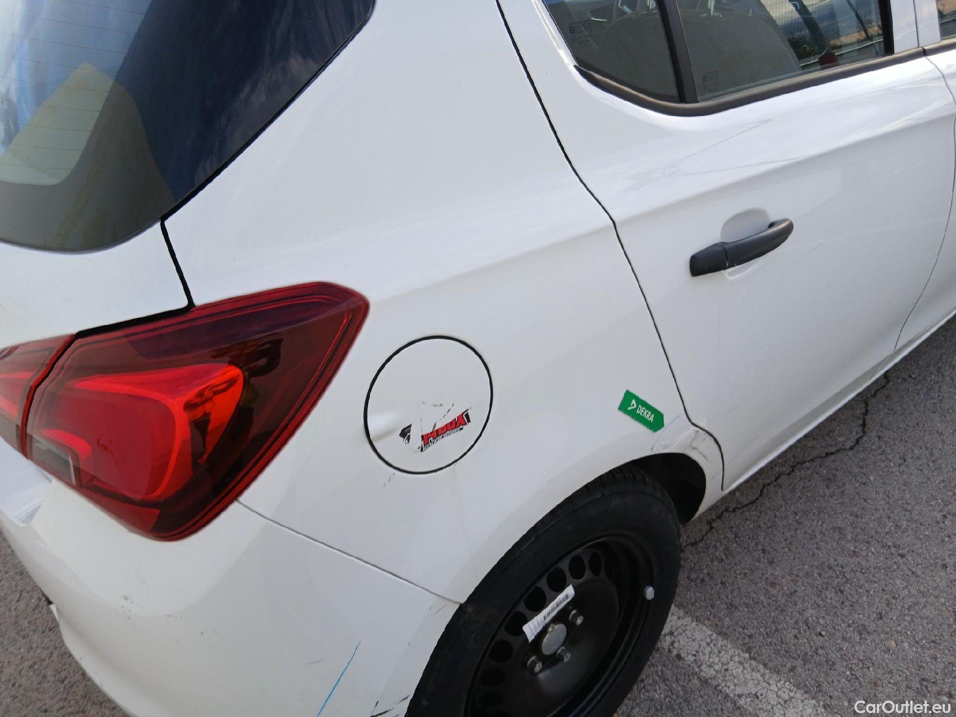  Opel  Corsa OPEL  / 2014 / 5P / berlina con portón 1.4 Expression 55kW (75CV) #28