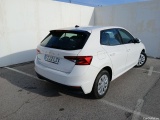  Skoda  Fabia SKODA  / 2021 / 5P / berlina con portón 1.0 MPI 59KW (80CV) Active #2