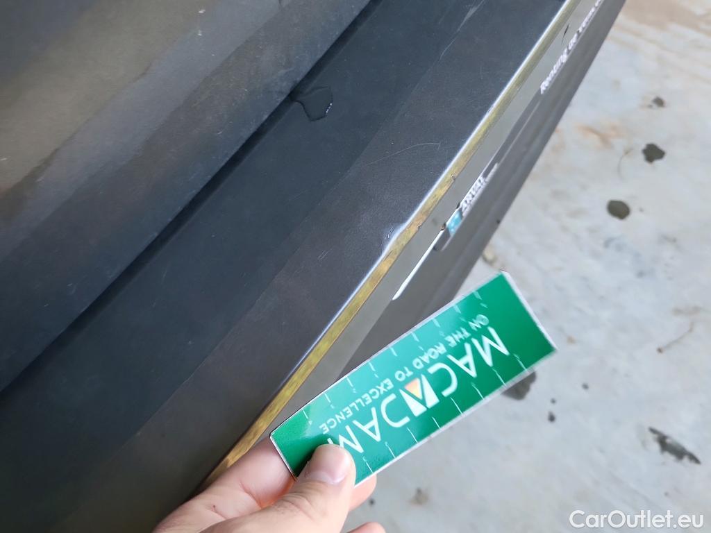  Volkswagen  T-ROC VOLKSWAGEN  / 2017 / 5P / todoterreno Edition 1.0 TSI 85kW (115CV) #3